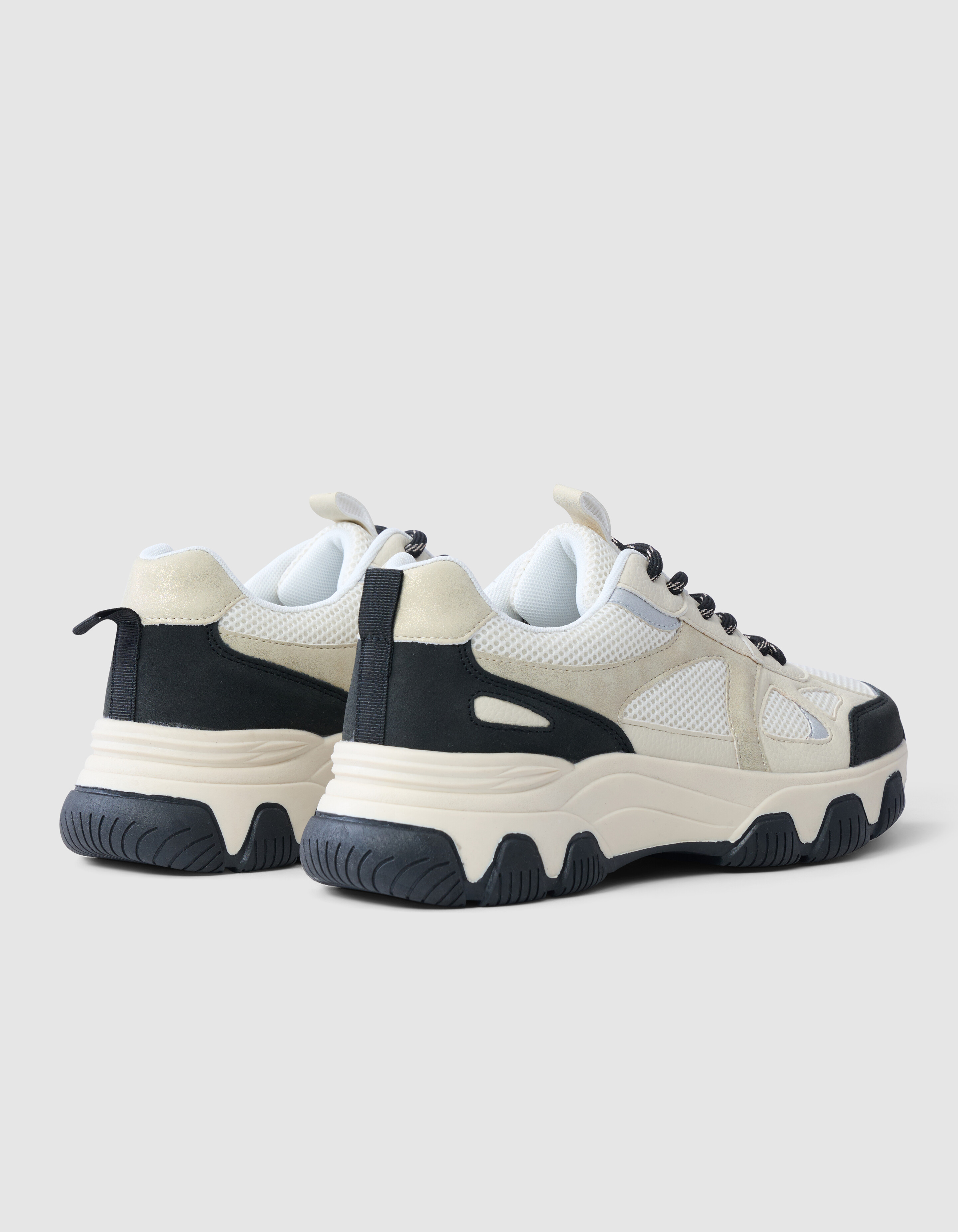 Colorblock Sneaker Zilver SHOEBY SHOES