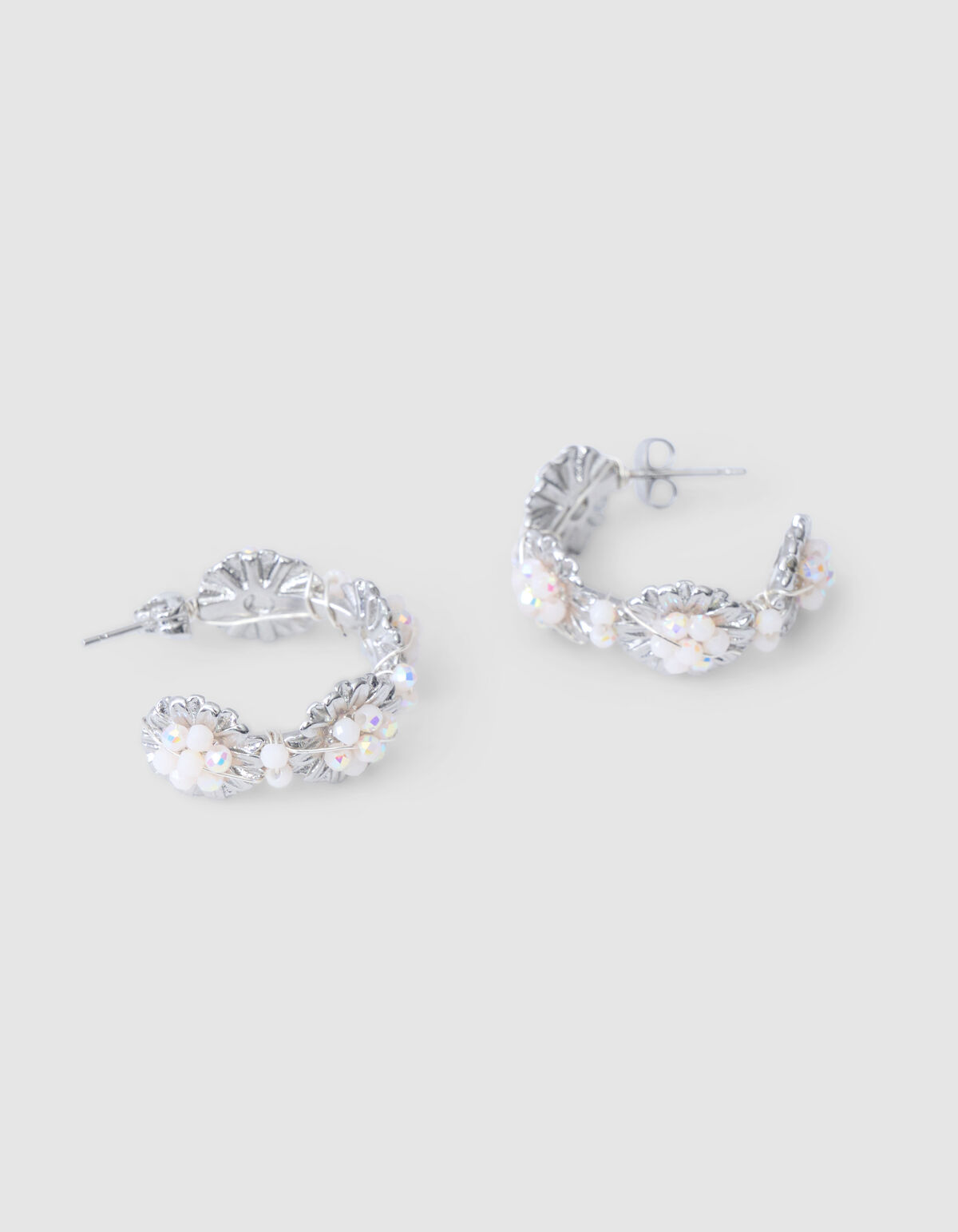 Beaded Flower Oorbellen Zilver SHOEBY ACCESSOIRES