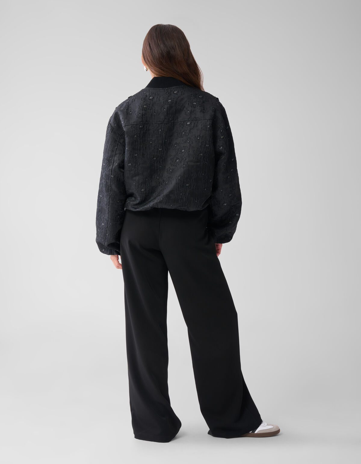 Flower Embellished Bomber Zwart SHOEBY WOMEN