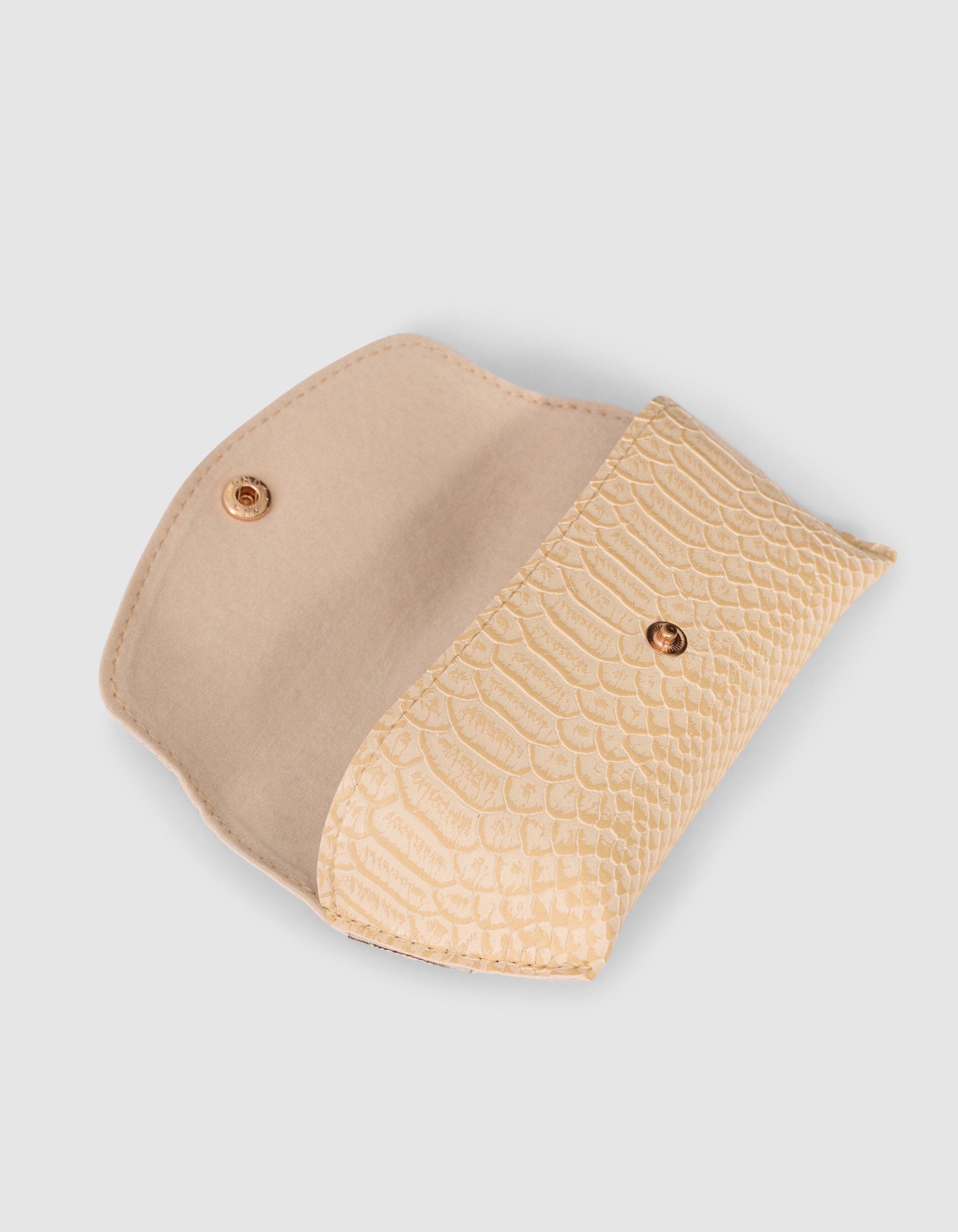 Snake Zonnebrillen Pouch Gebroken Wit SHOEBY ACCESSOIRES