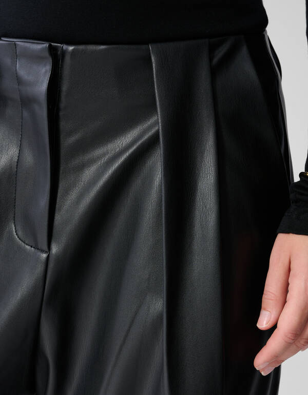 Vegan Leren Barrel Fit Broek Zwart By Lonneke SHOEBY WOMEN