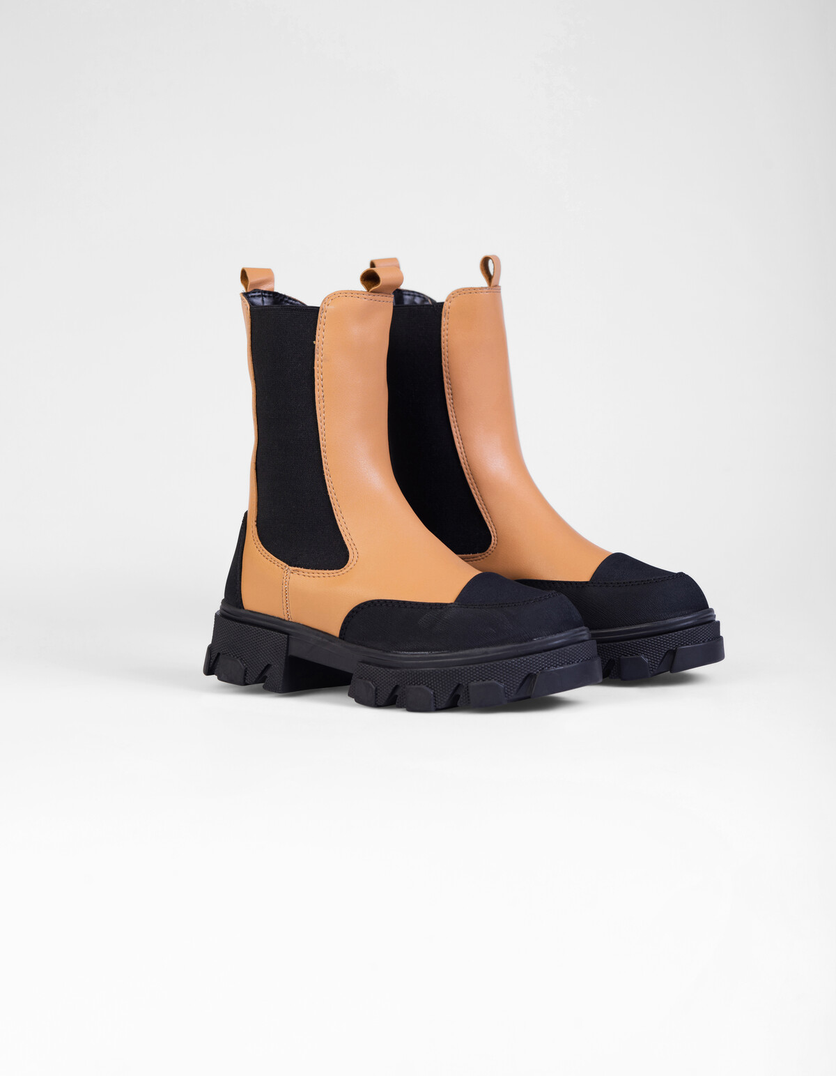 Jade Laars SCHOENEN SHOEBY