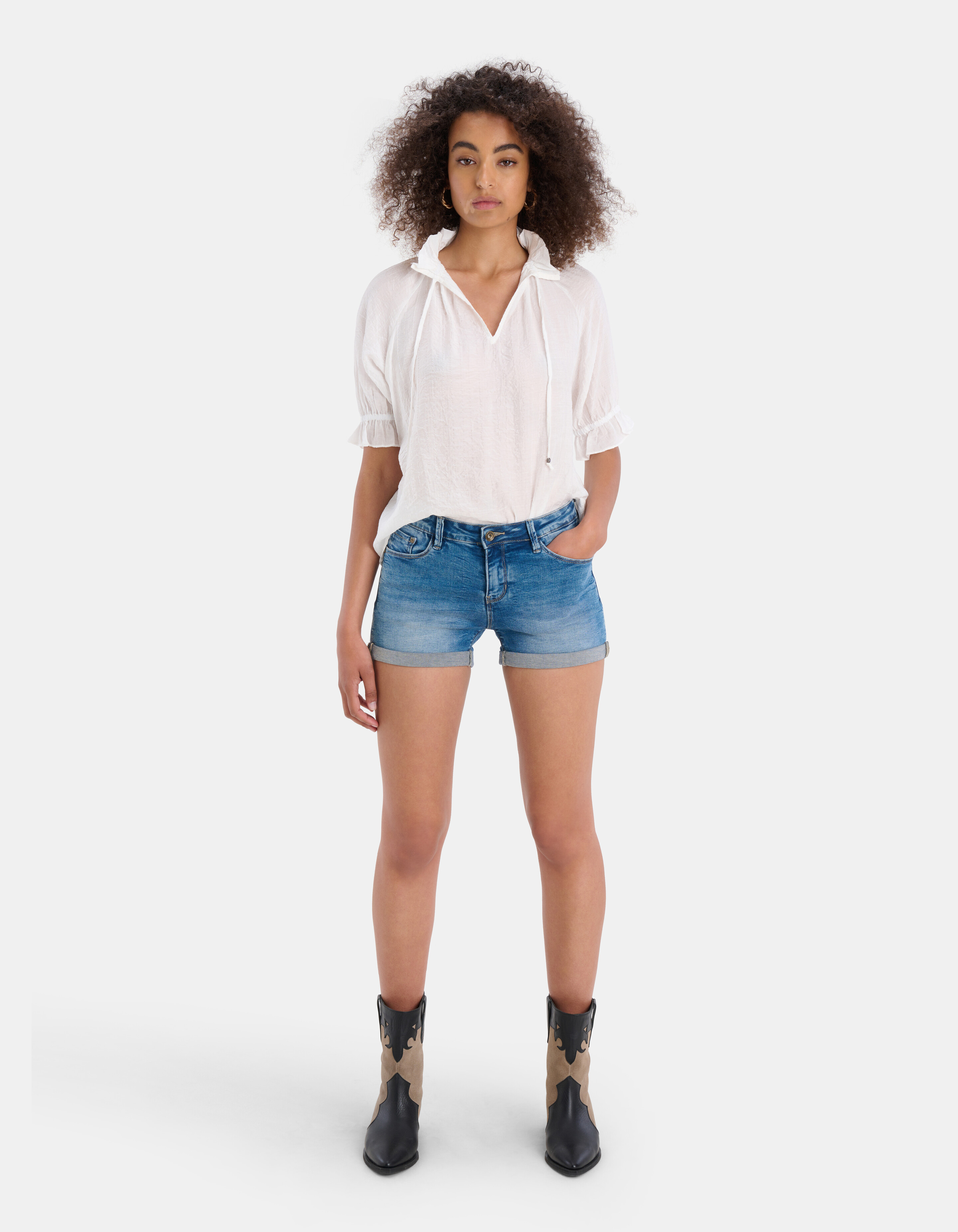 Carine Short Eksept