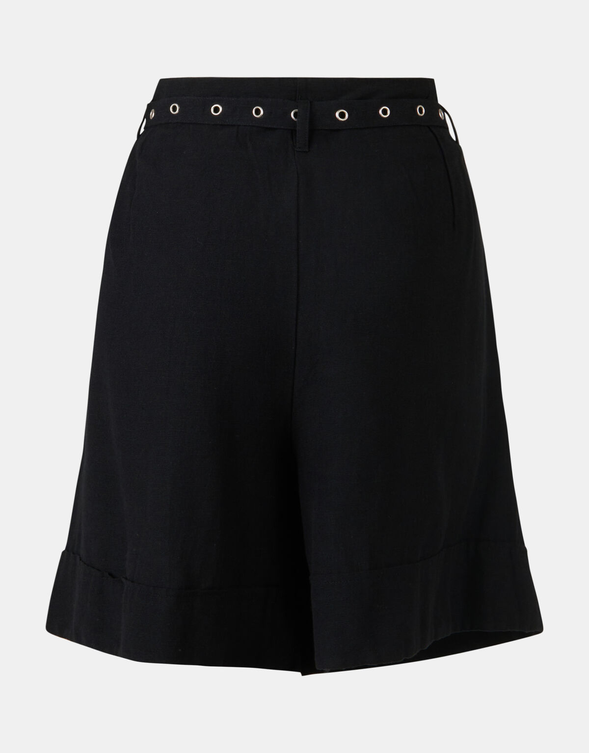 Cara Short Eksept