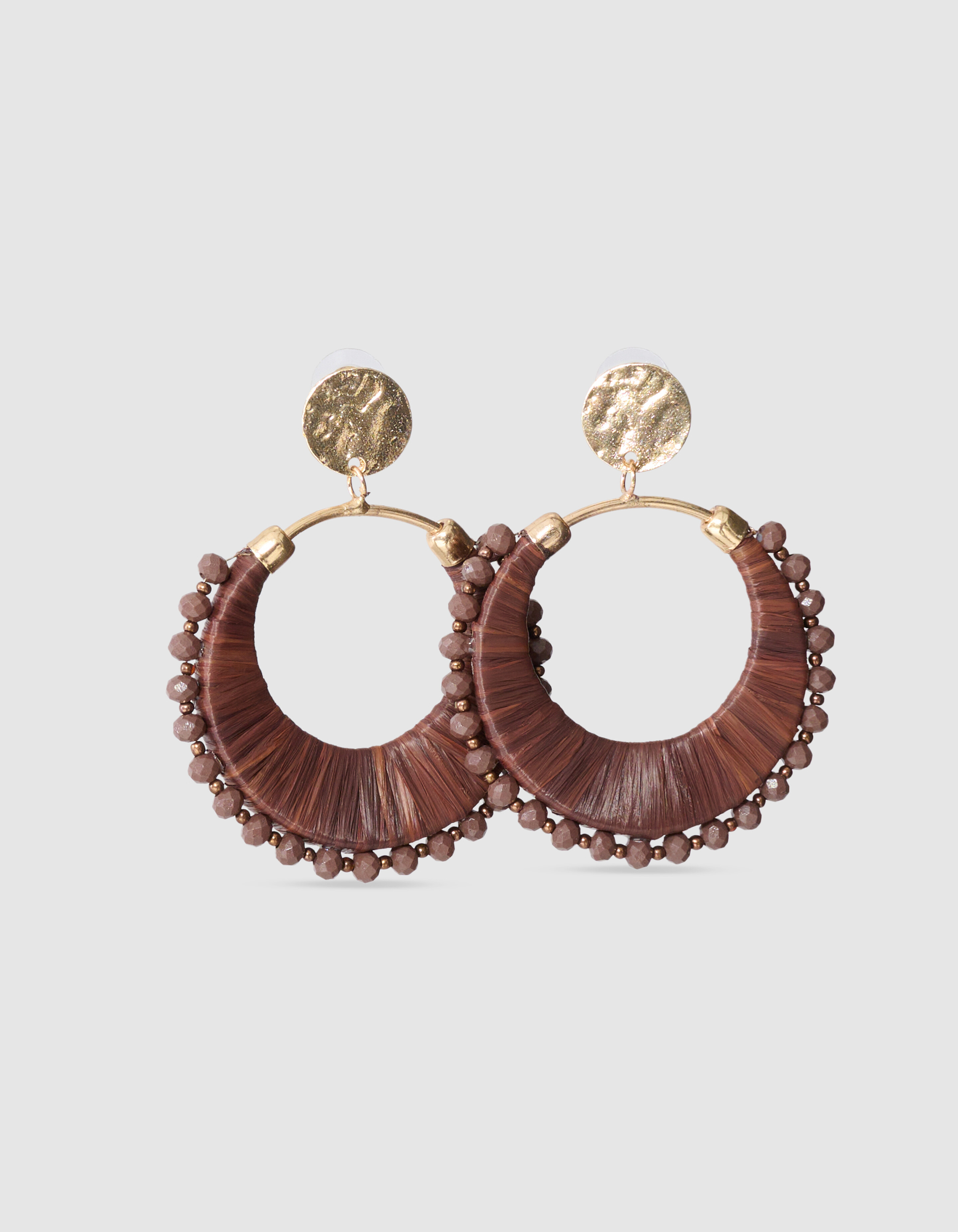 Beaded Raffia Oorbellen Donkerbruin SHOEBY ACCESSOIRES