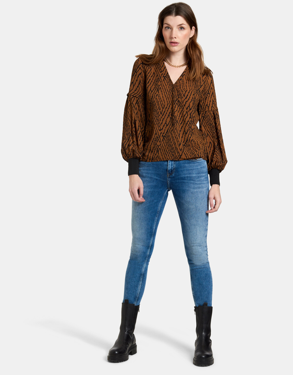 Five Blouse Eksept