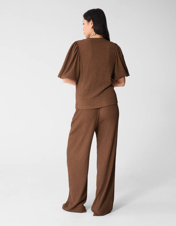 Crinkle Balloon Top Bruin SHOEBY WOMEN