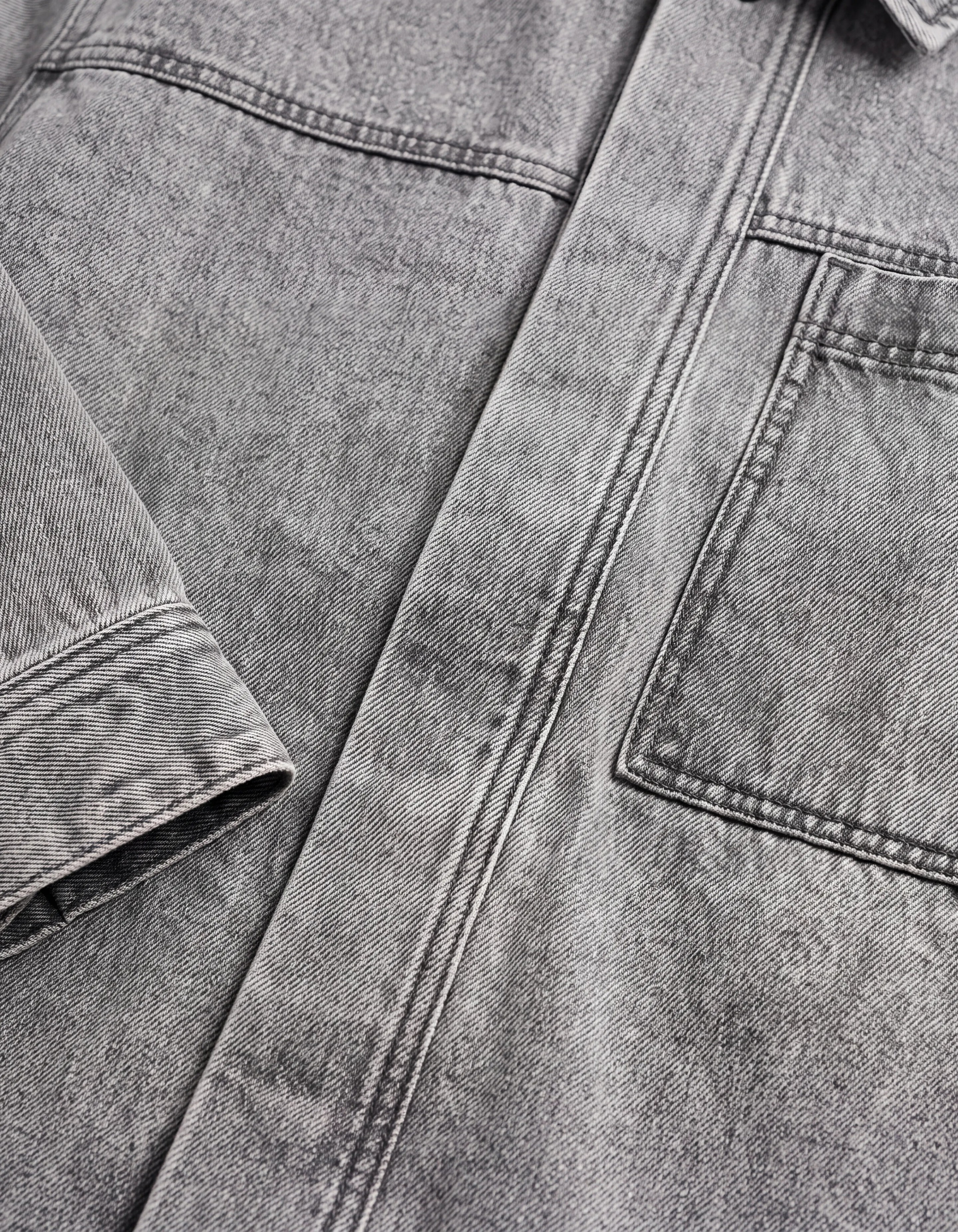 Relaxed Washed Denim Overshirt Grijs SHOEBY MEN
