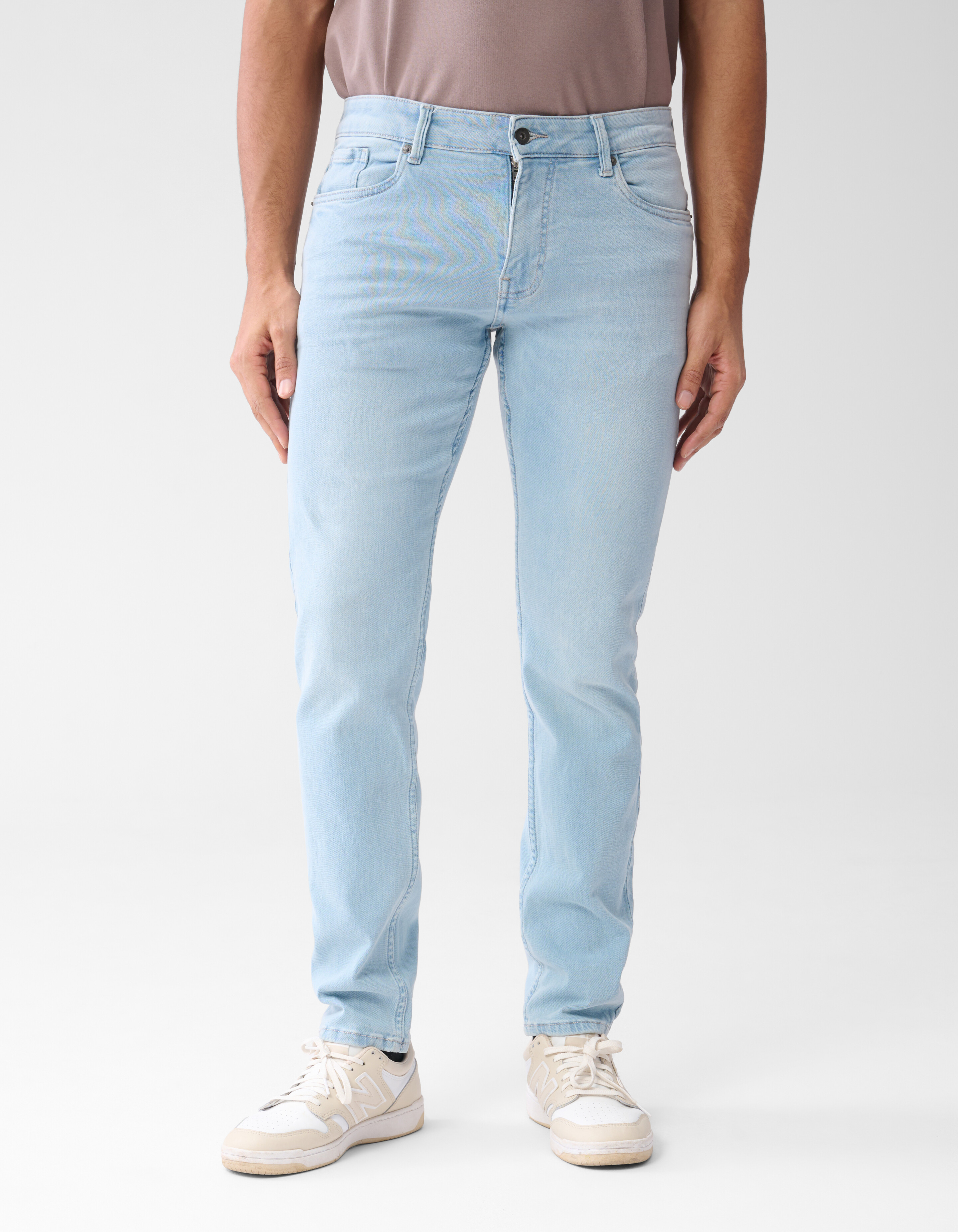 Slim Fit Jog Jeans Bleached L34 SHOEBY MEN