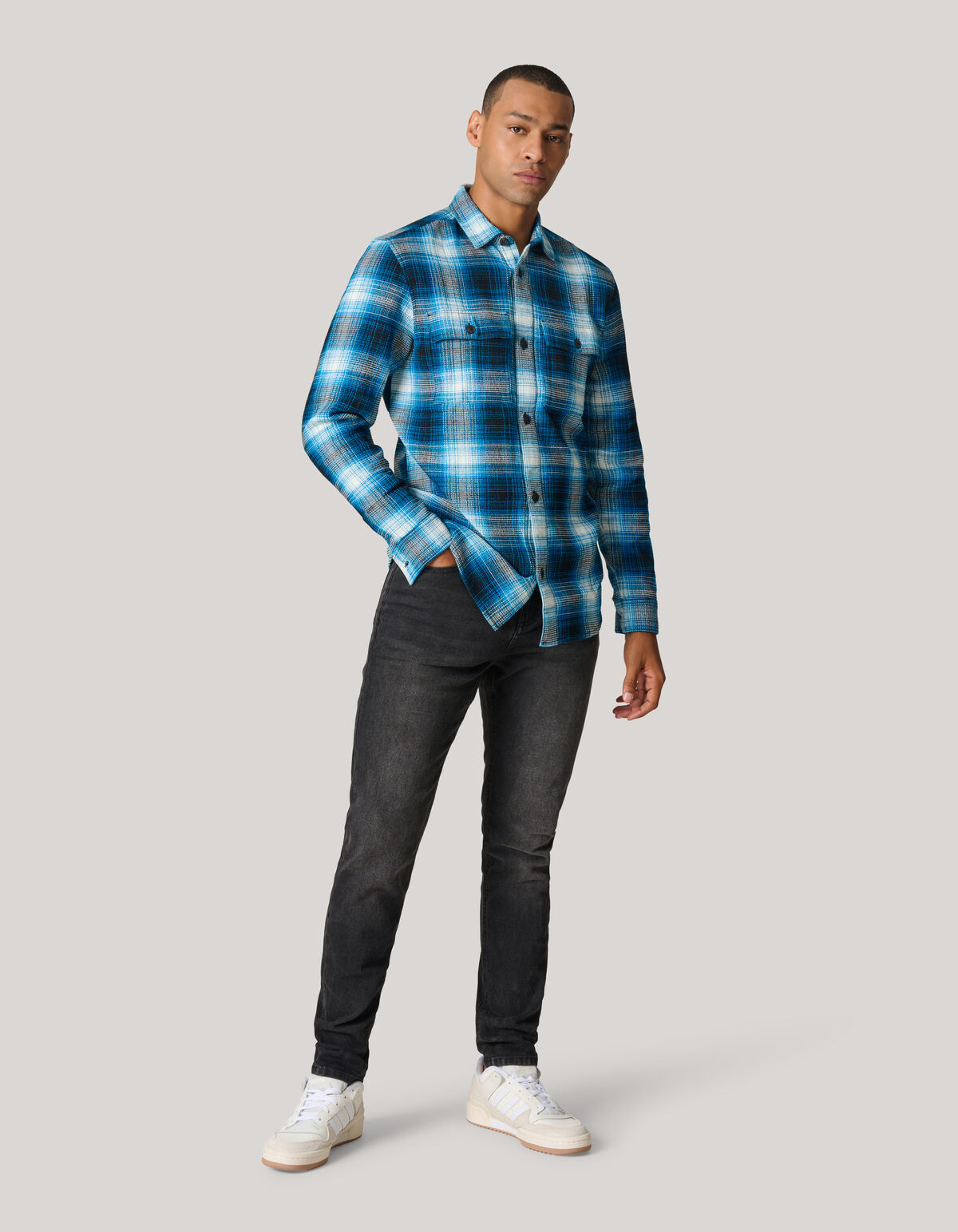 Washed Tapered Fit Jeans Zwart L32 SHOEBY MEN