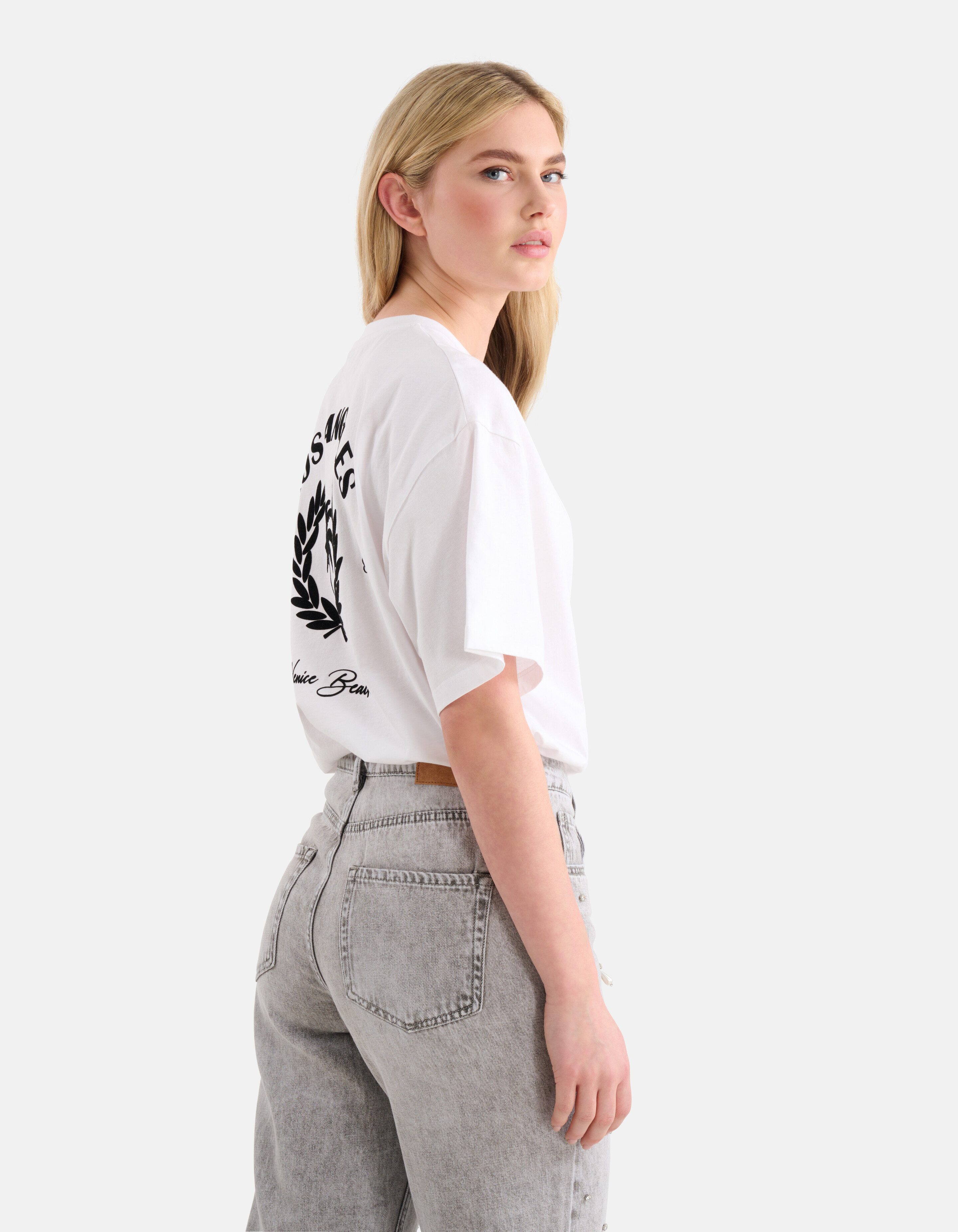 Velvet Artwork T-Shirt Wit SHOEBY WOMEN