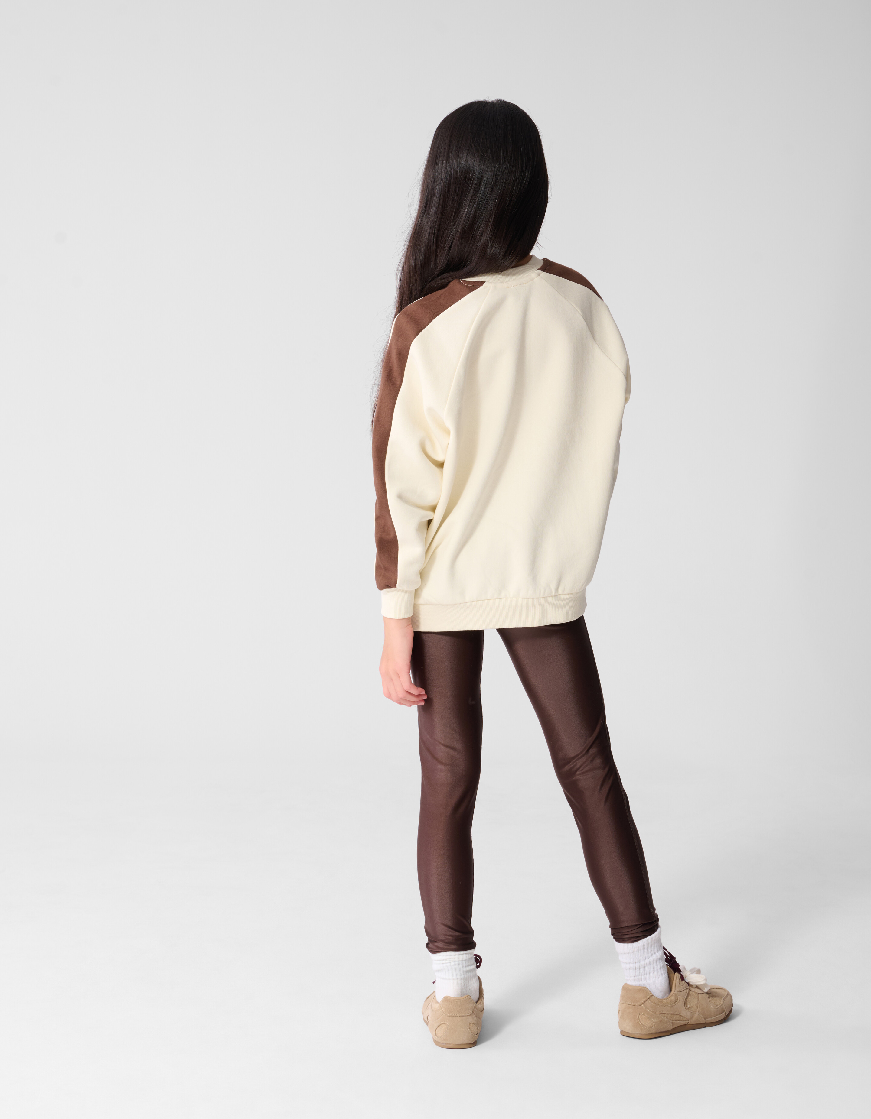 Big Sport Sweater Gebroken Wit SHOEBY GIRLS