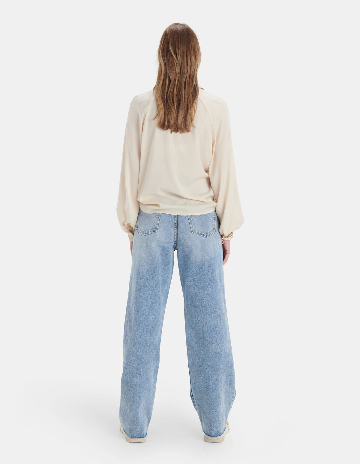 Uni Base Blouse EKSEPT