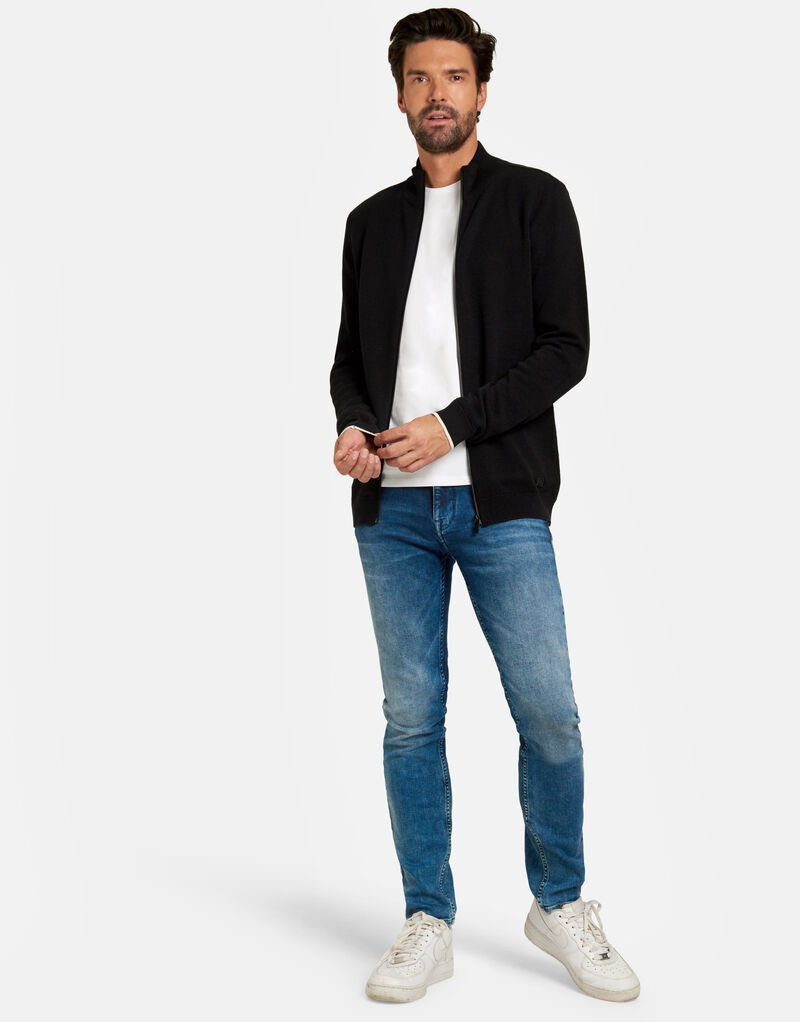 Finn Vest