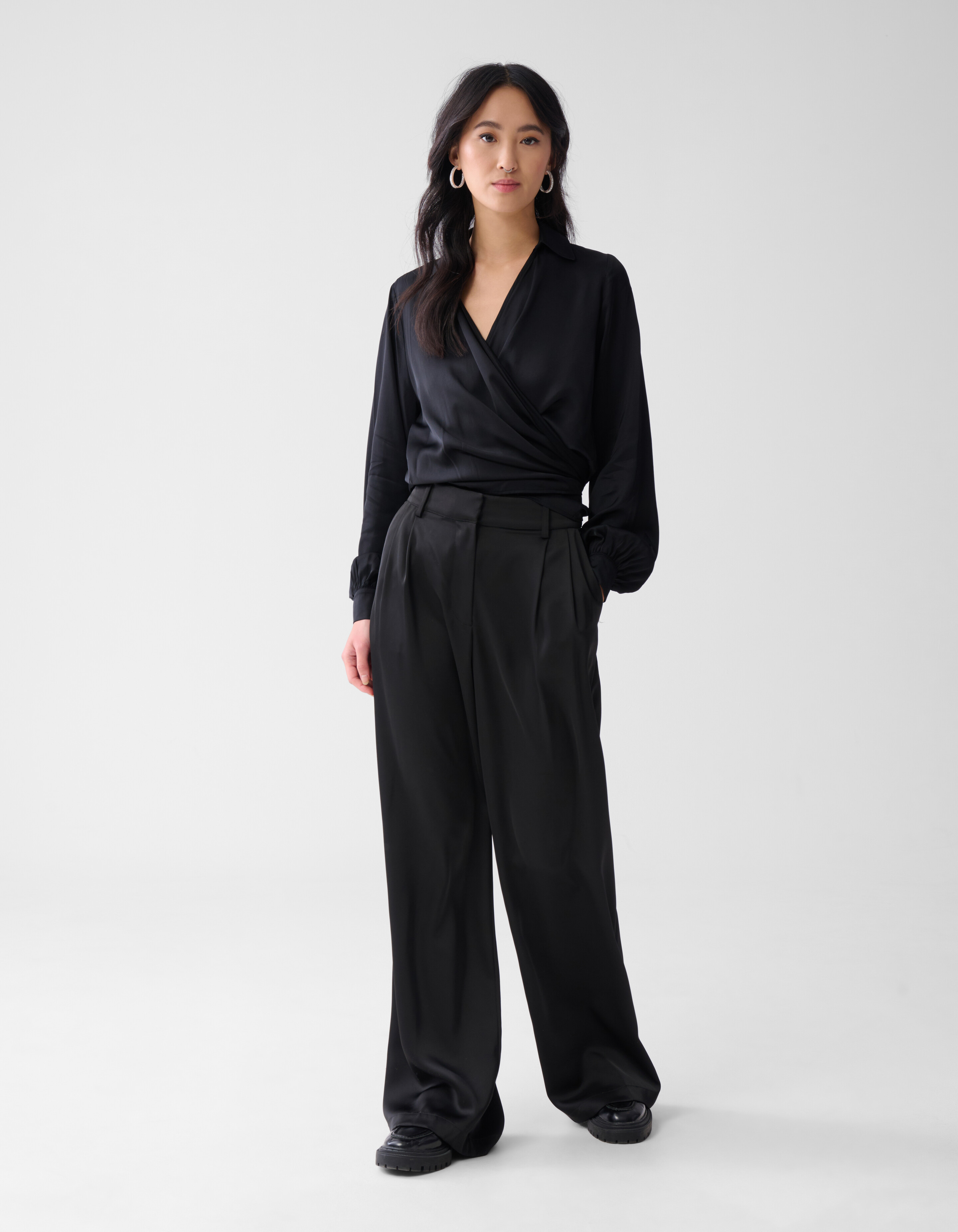 Knot Blouse Zwart SHOEBY WOMEN