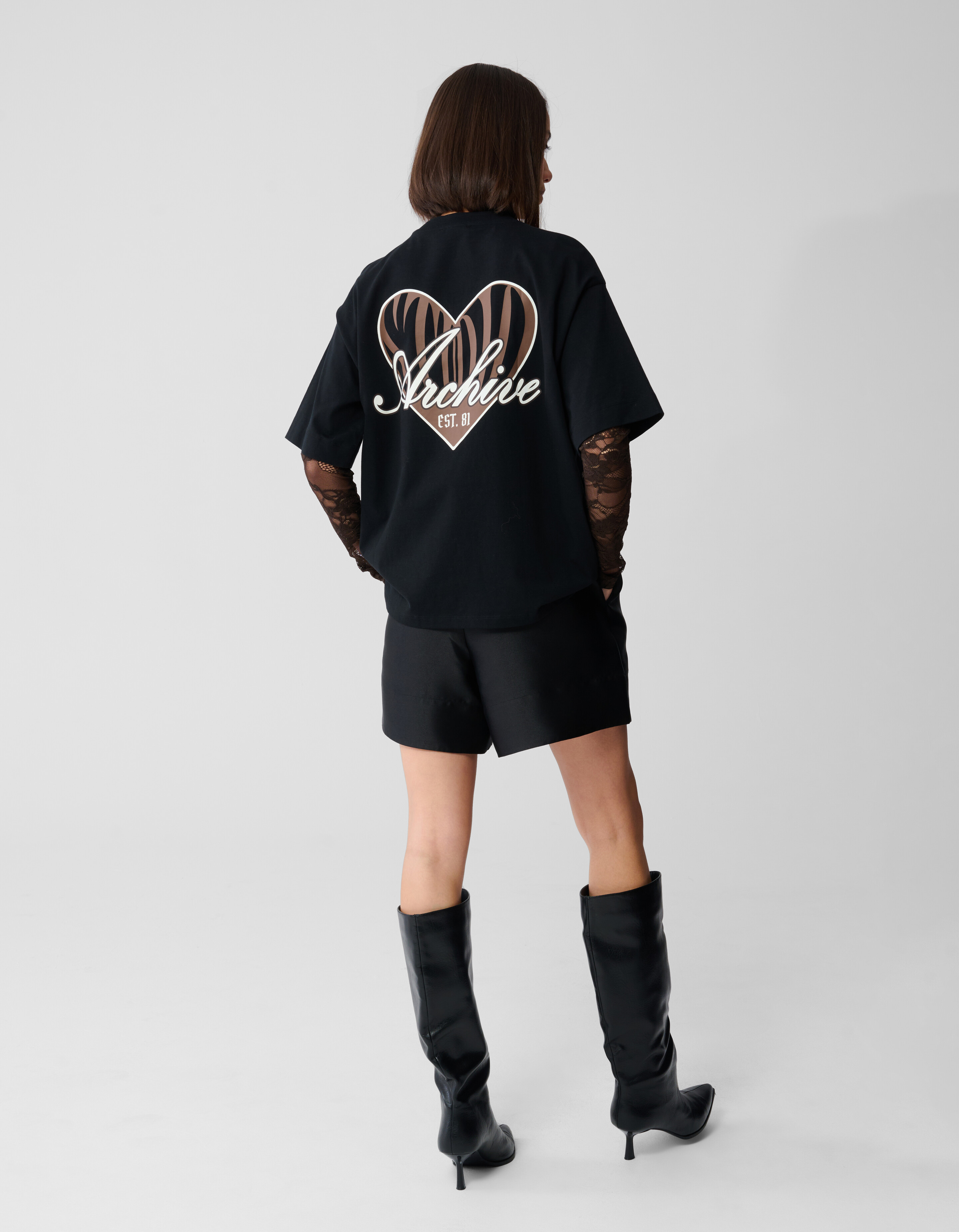 Heart Back Artwork T-shirt Zwart SHOEBY WOMEN