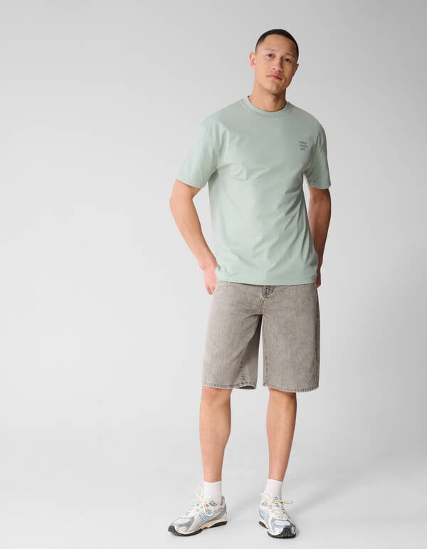 Relaxed Fit Denim Short Lichtgrijs SHOEBY MEN