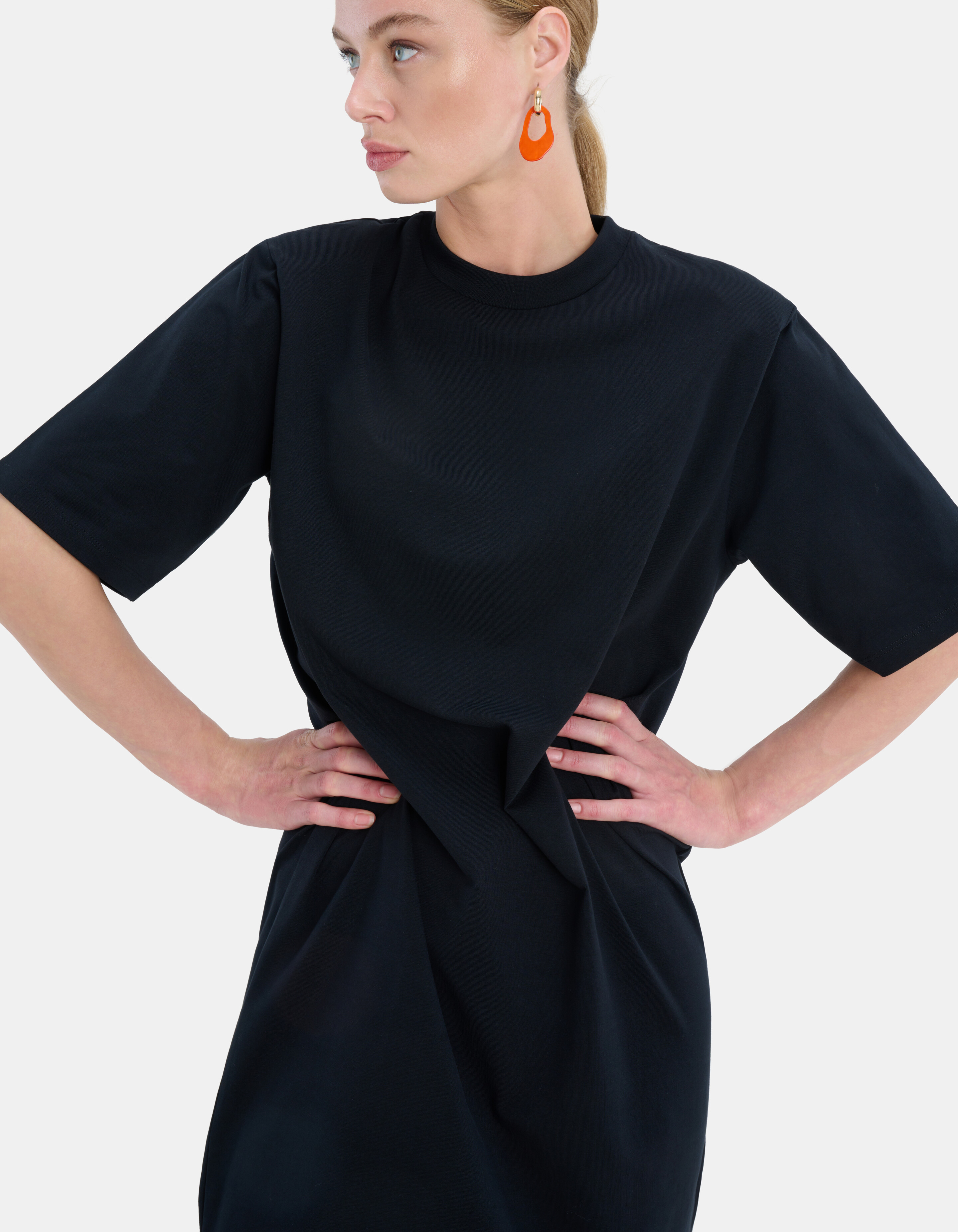 Oversized T-shirt Jurk Zwart SHOEBY WOMEN