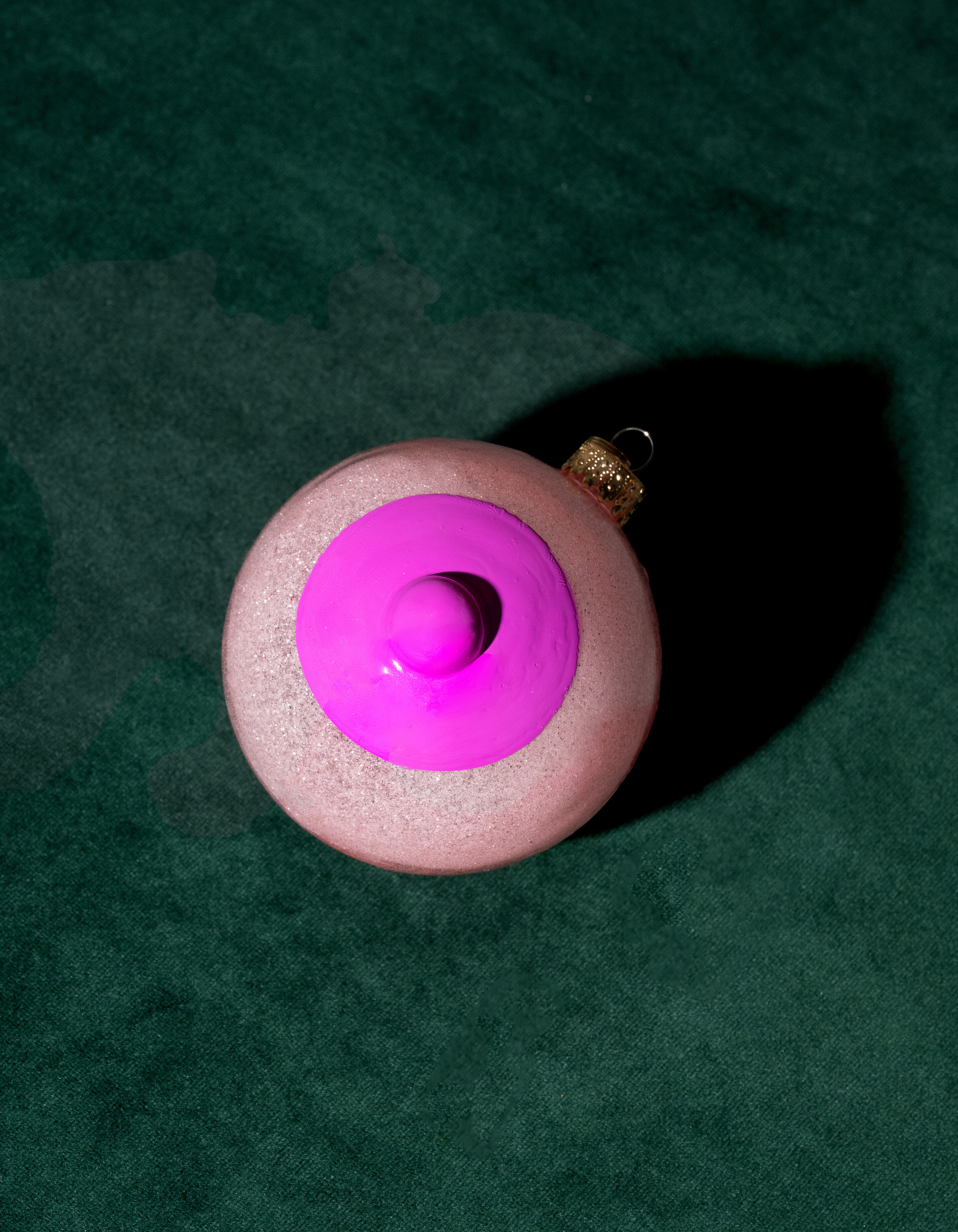 Boob Kerstbal Roze By Fred SHOEBY ACCESSOIRES
