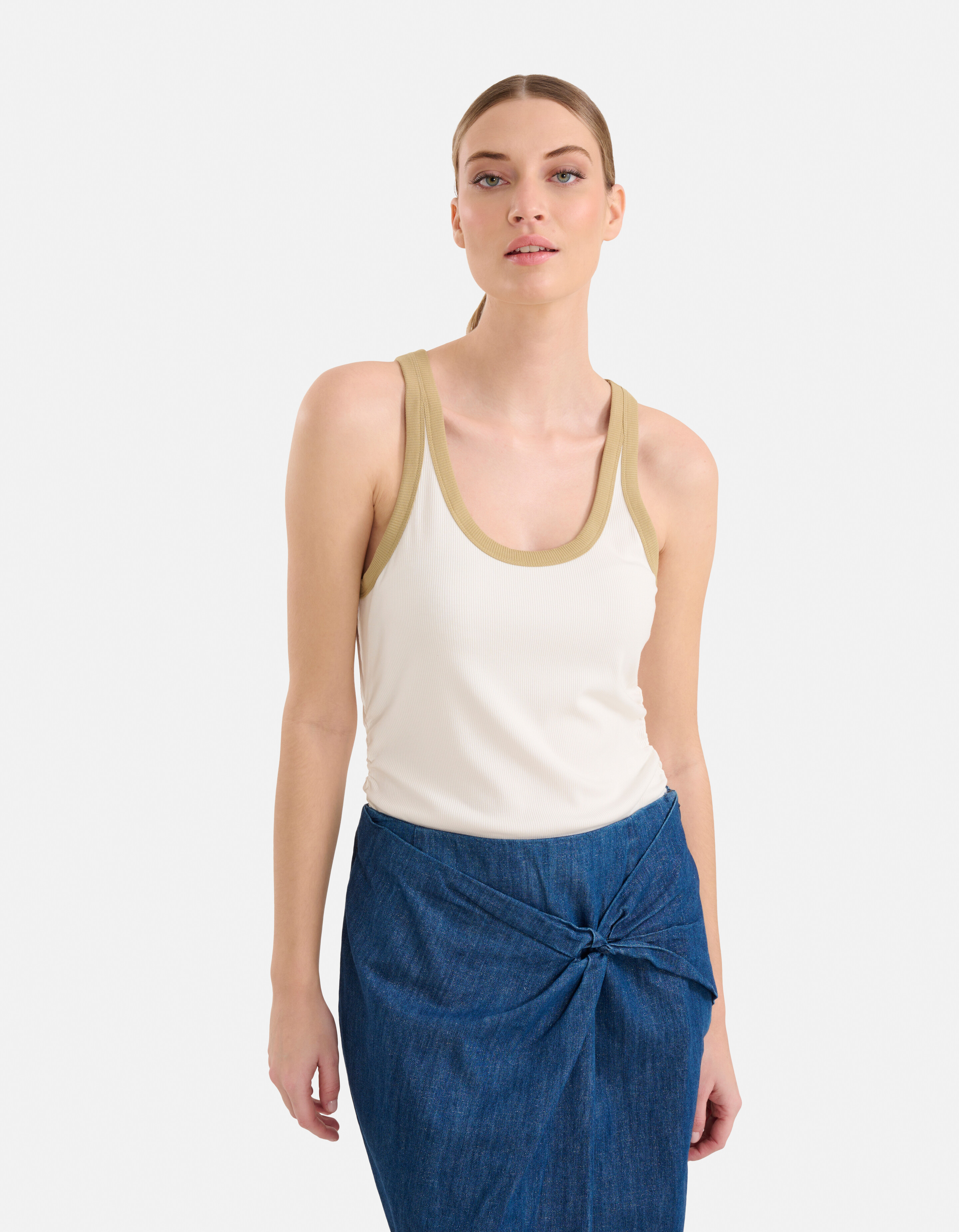 Contrast Tanktop Gebroken Wit By Mieke SHOEBY WOMEN