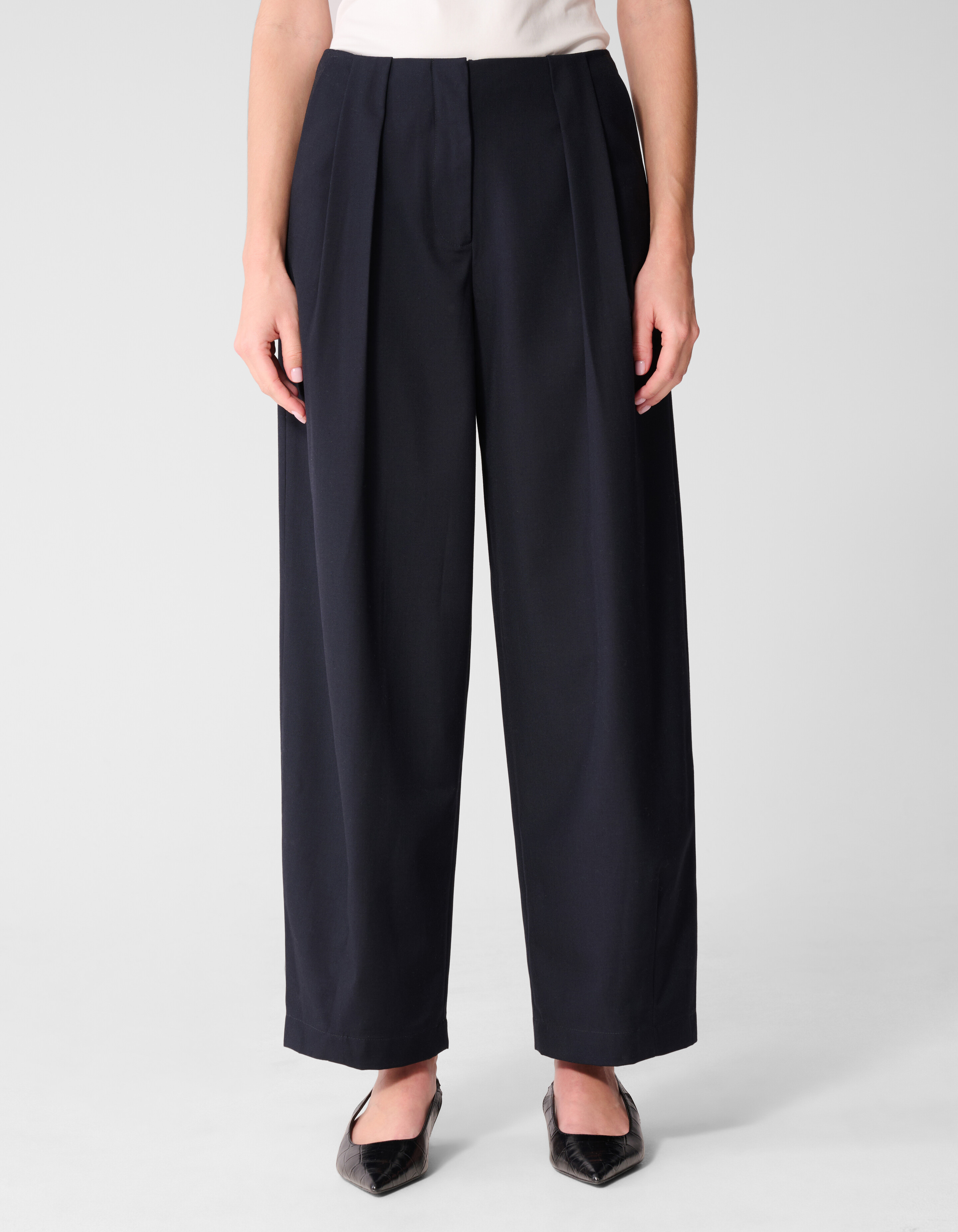 Pleated Broek Donkerblauw By Lonneke SHOEBY WOMEN