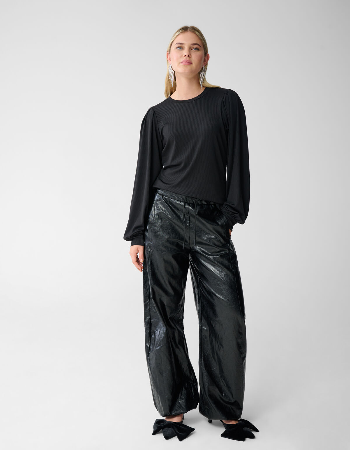 Rib Jersey Top Zwart SHOEBY WOMEN
