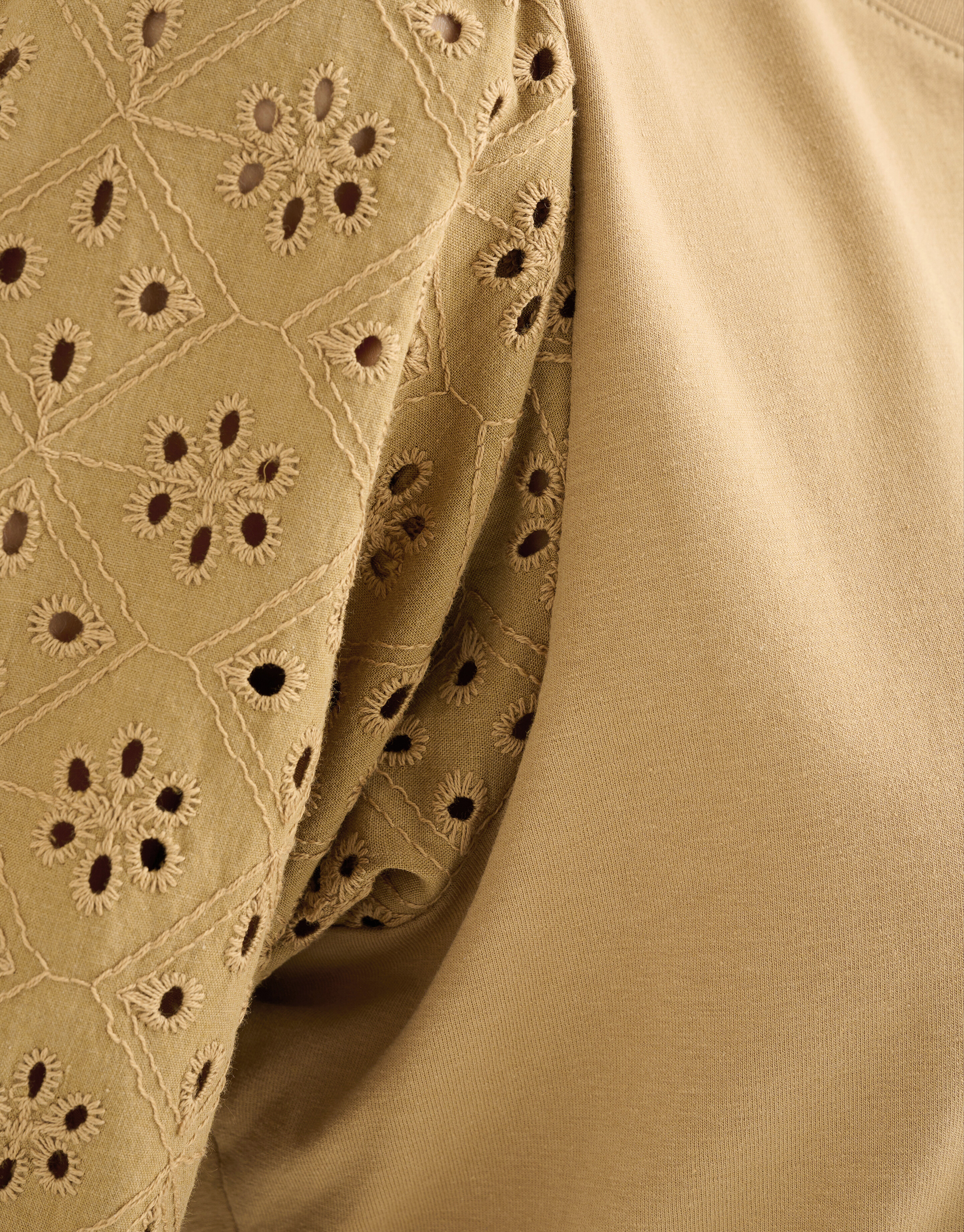 Embroidery Top Beige SHOEBY WOMEN