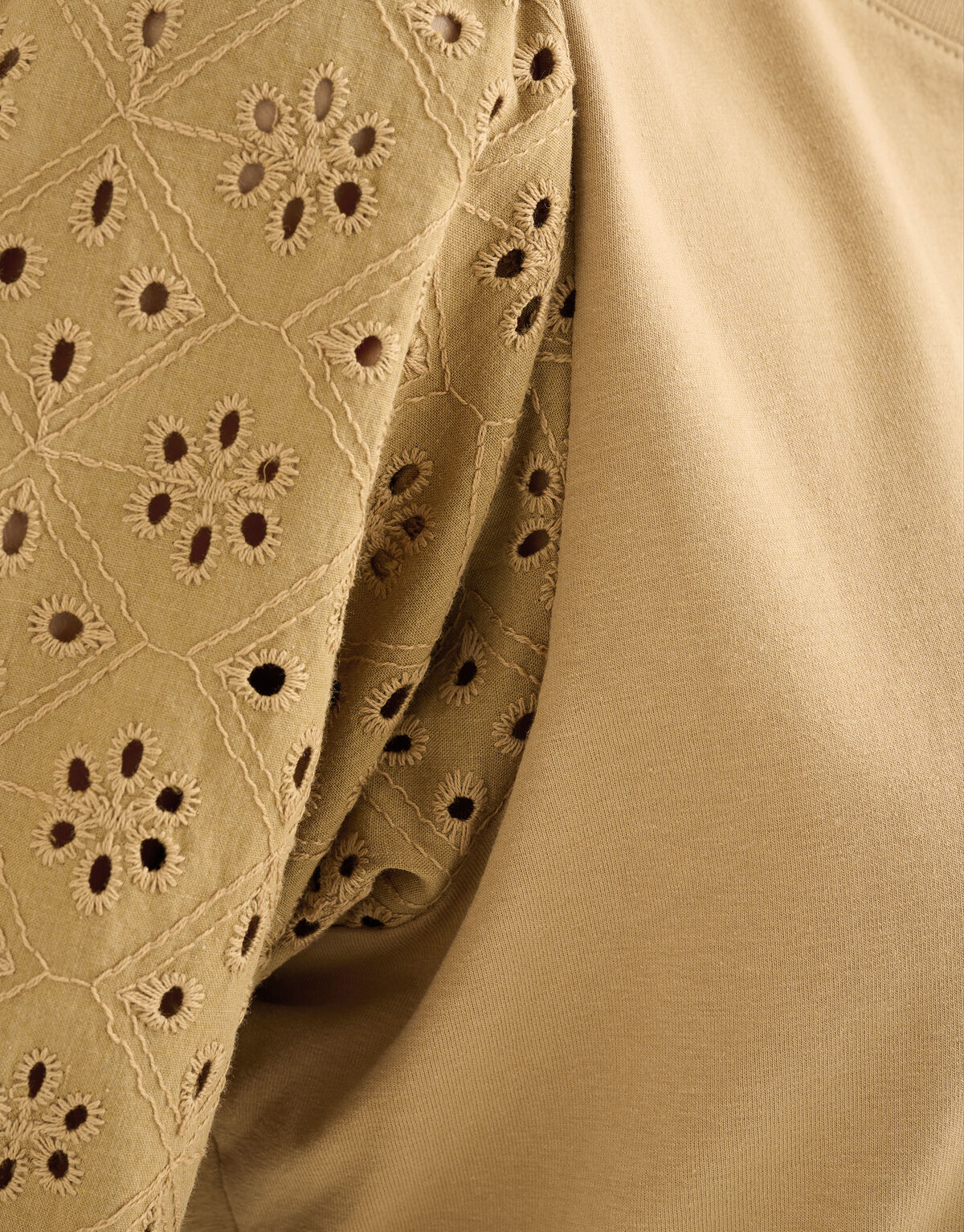 Embroidery Top Beige SHOEBY WOMEN