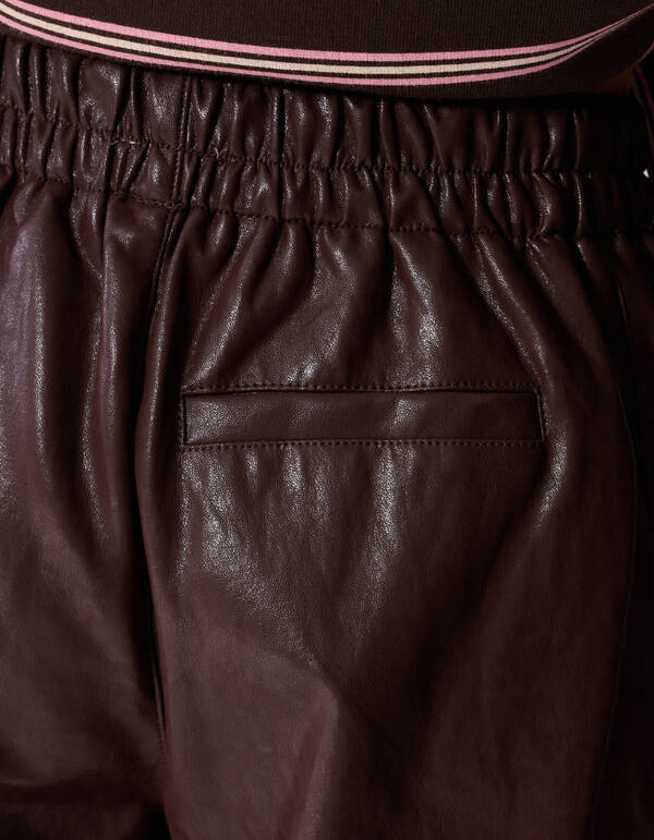 Vegan Leren Short Donkerbruin SHOEBY GIRLS
