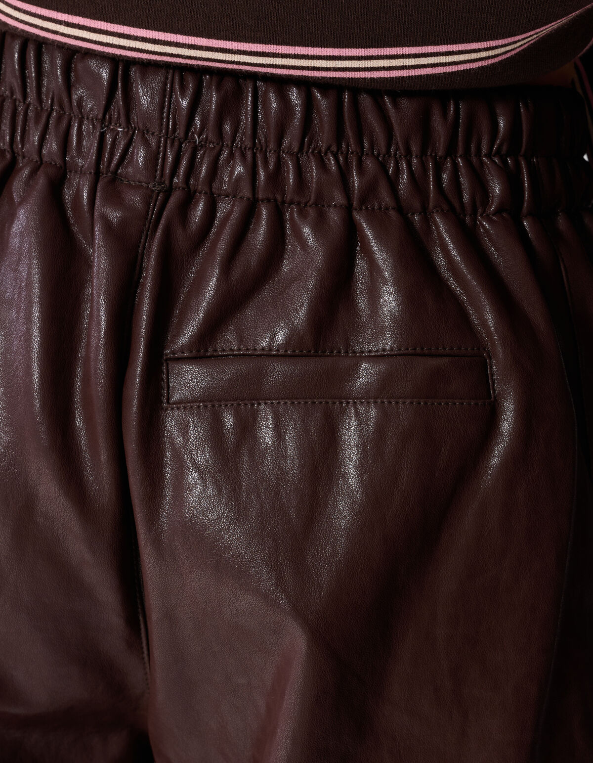 Vegan Leren Short Donkerbruin SHOEBY GIRLS