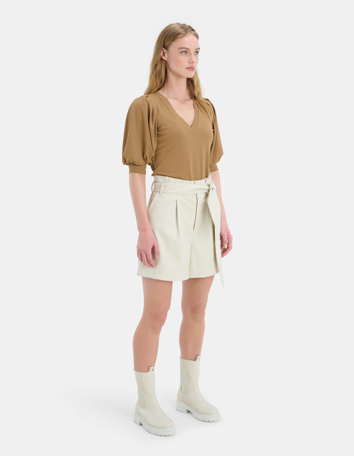 Rib Jersey V Neck T-shirt EKSEPT