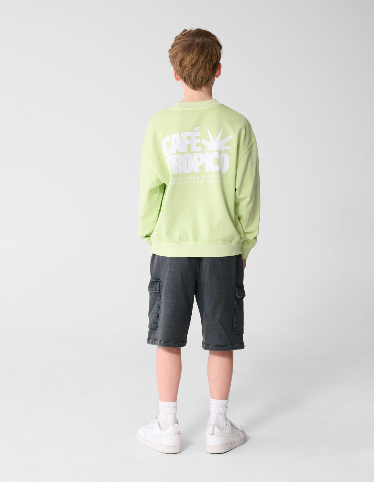 Loose Fit Cargo Short Donkergrijs SHOEBY BOYS