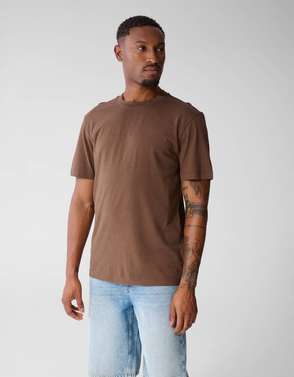 Dotted Artwork T-shirt Donkerbruin SHOEBY MEN