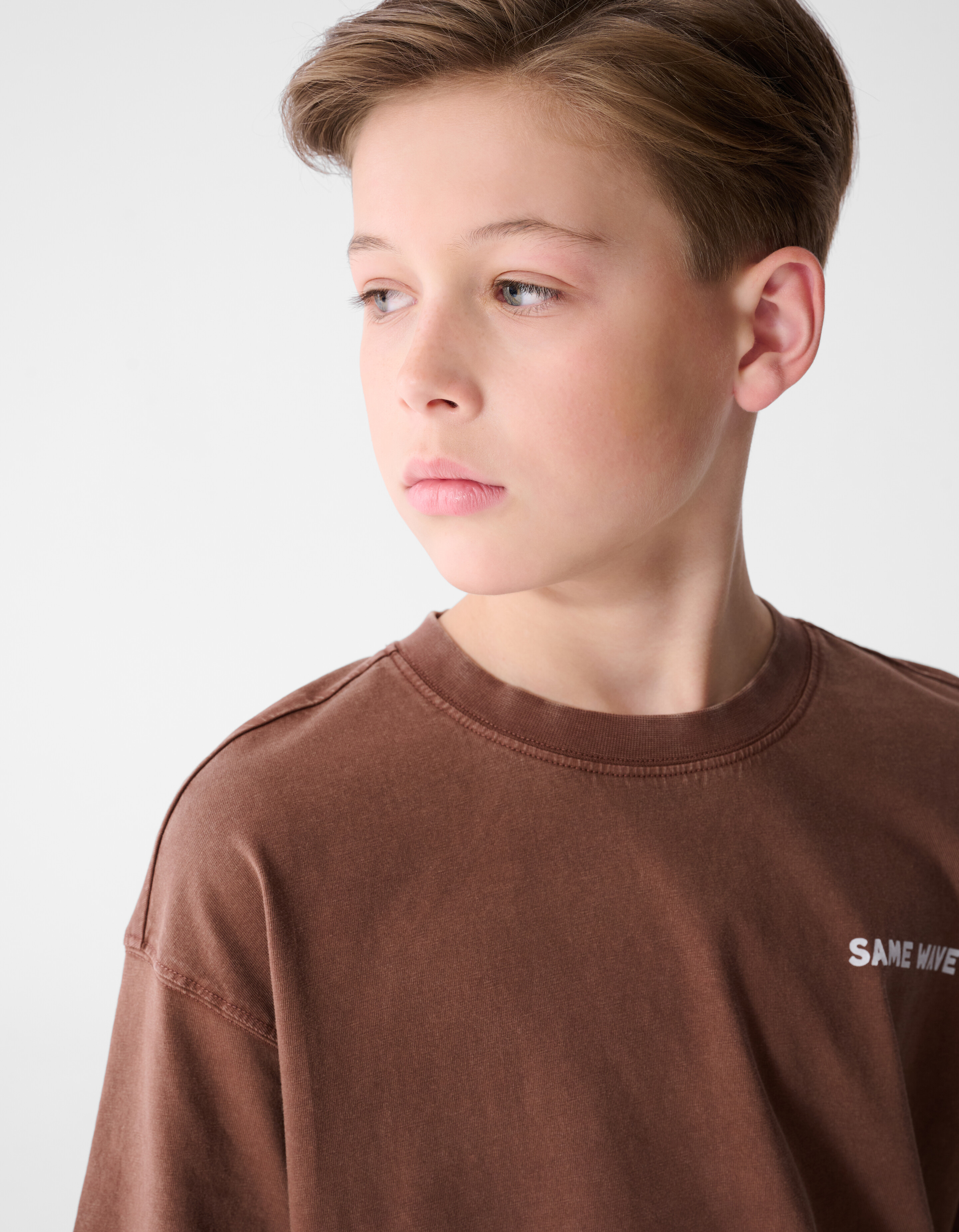 Same Wave Artwork T-shirt Bruin SHOEBY BOYS