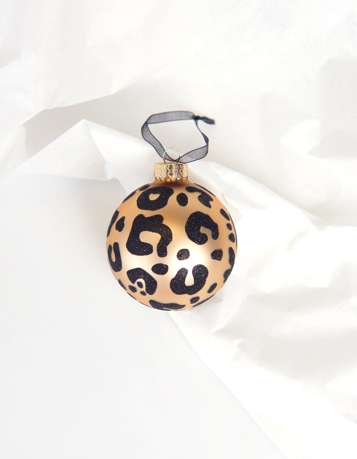 Tiger Kerstbal by Fred van Leer