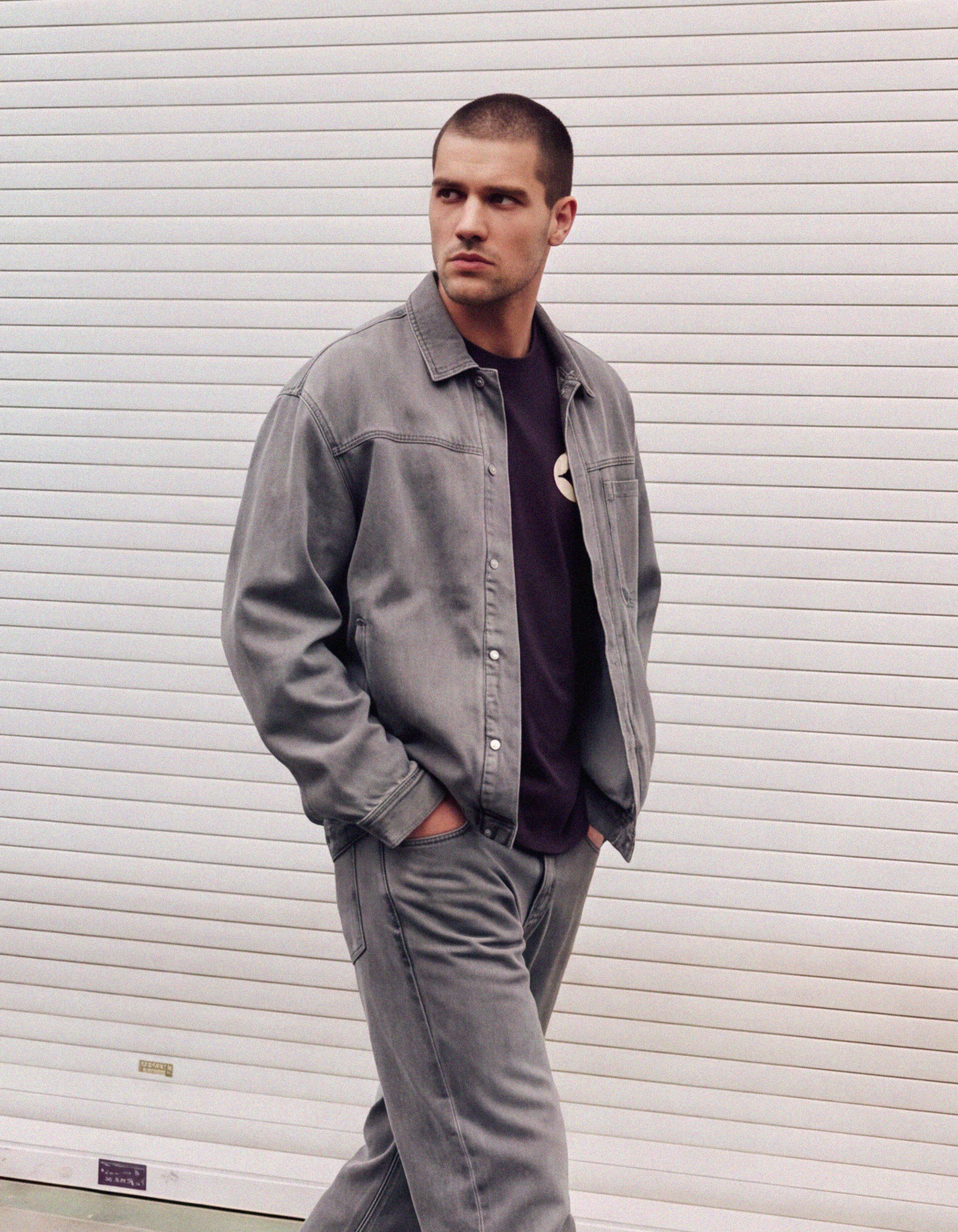 Relaxed Washed Denim Overshirt Grijs SHOEBY MEN