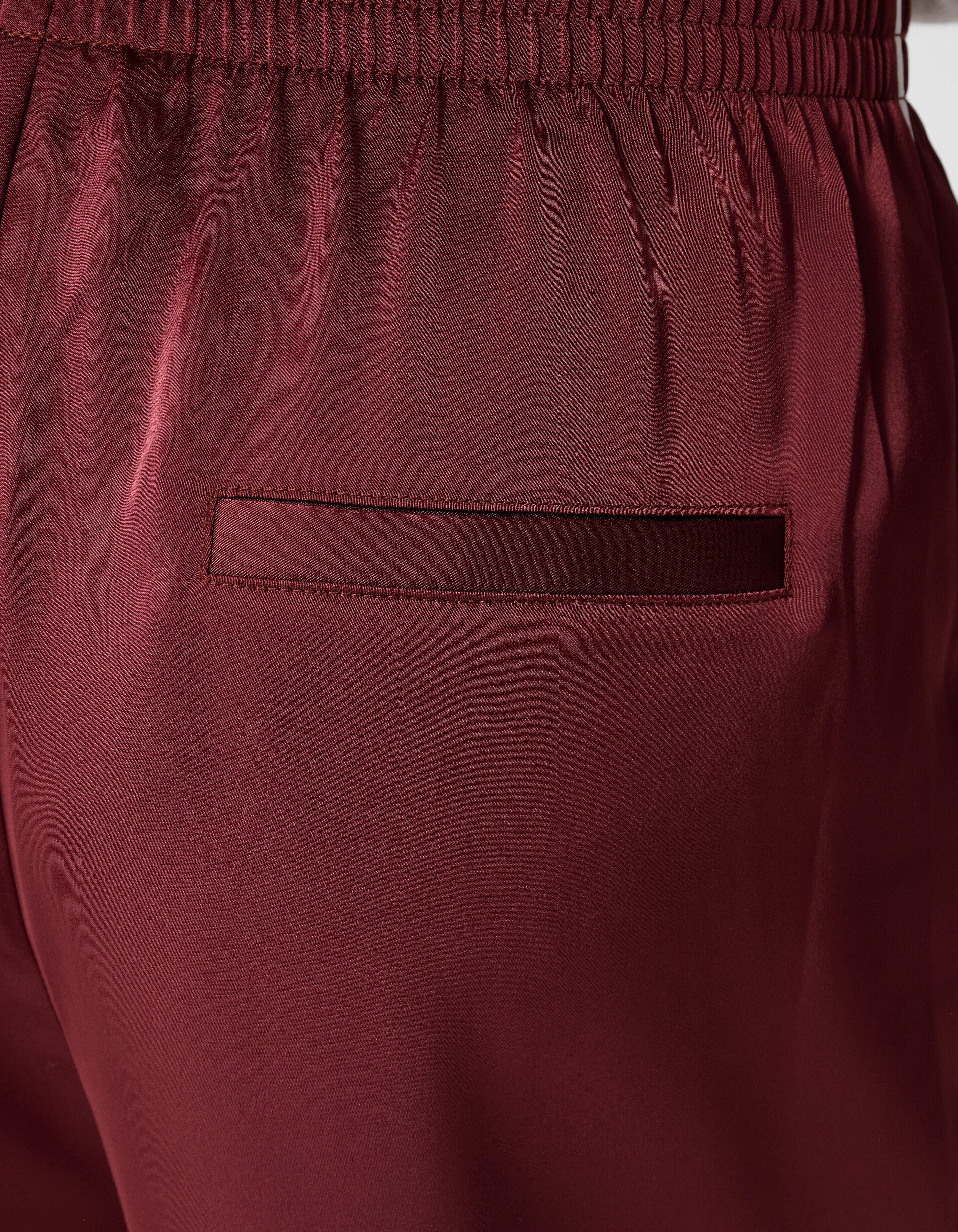 Satijnen Contrast Jogger Donkerrood SHOEBY WOMEN