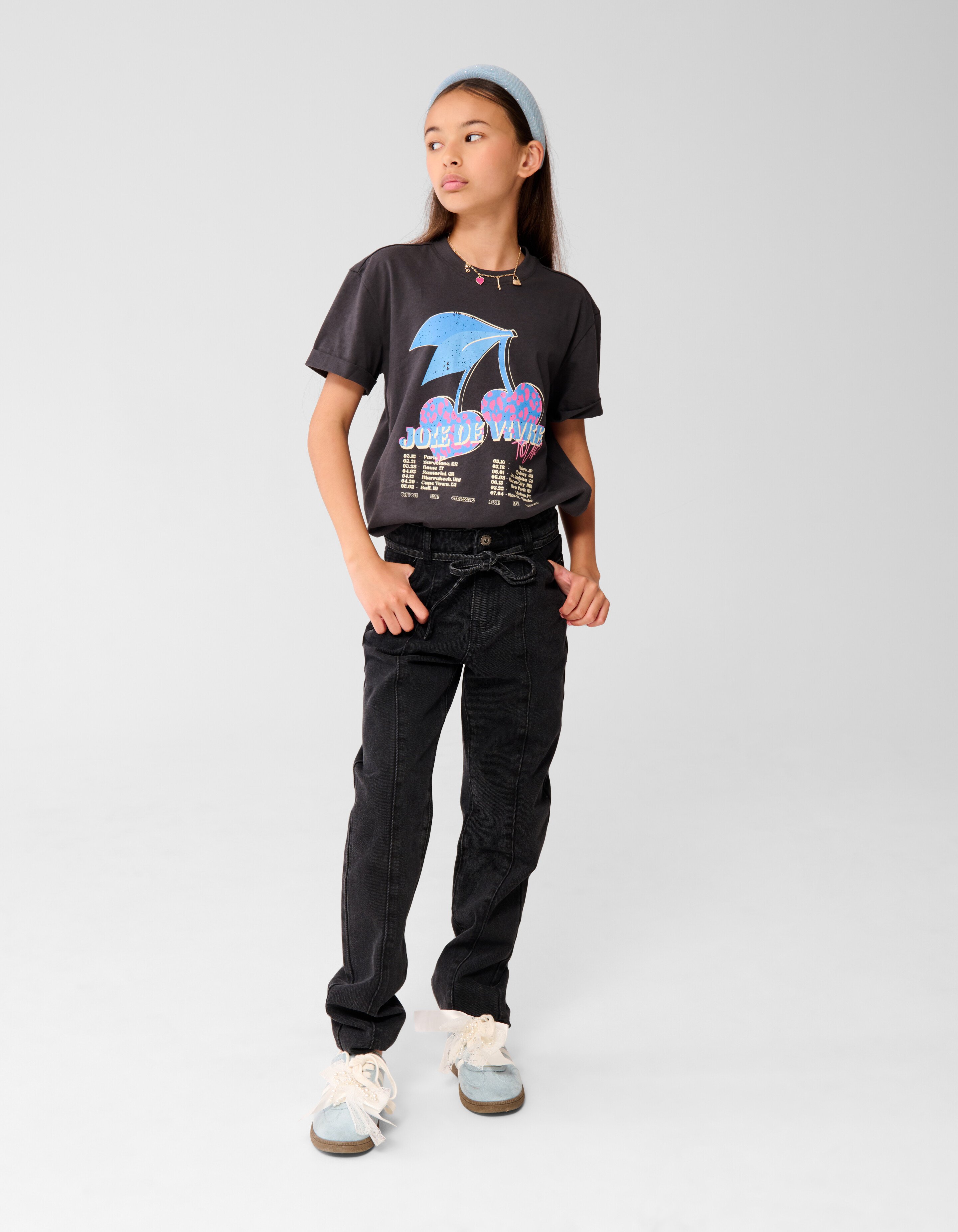 Vivre Artwork T-shirt Donkergrijs SHOEBY GIRLS