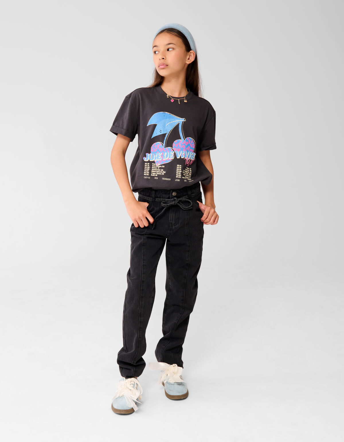 Vivre Artwork T-shirt Donkergrijs SHOEBY GIRLS