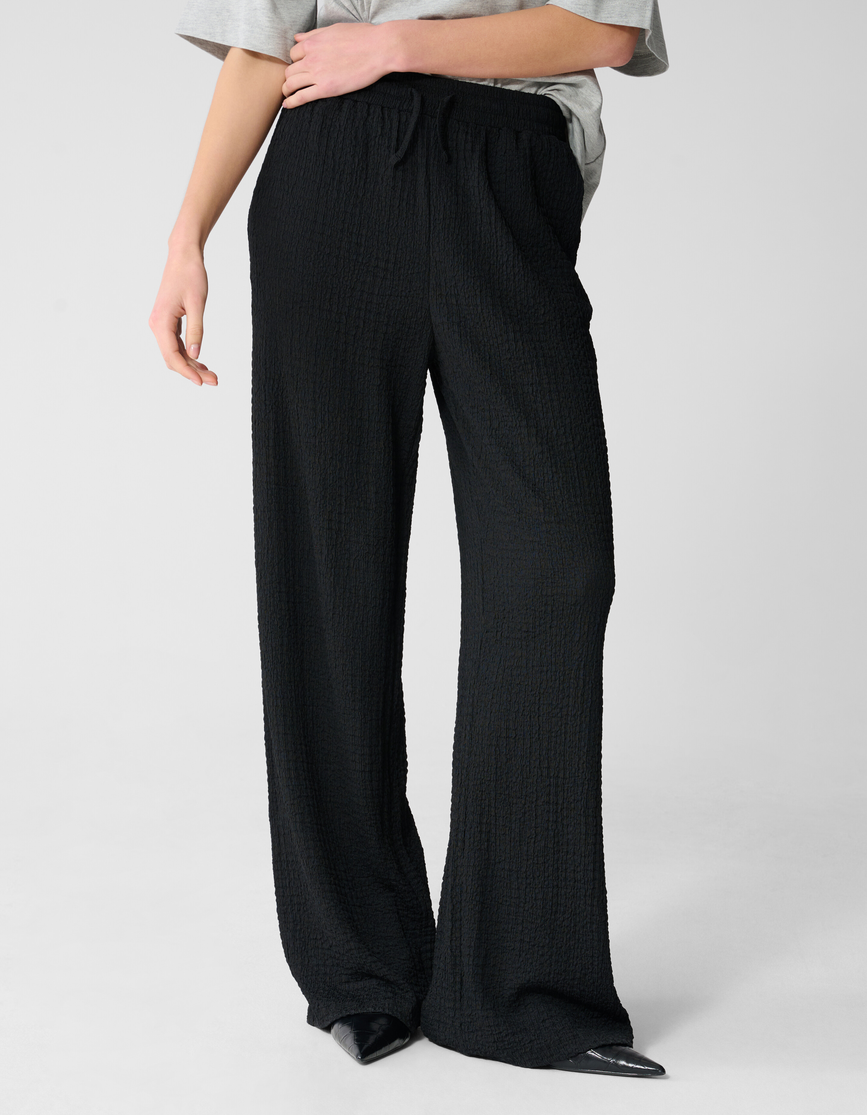 Crinkle Wide Leg Fit Broek Zwart SHOEBY WOMEN
