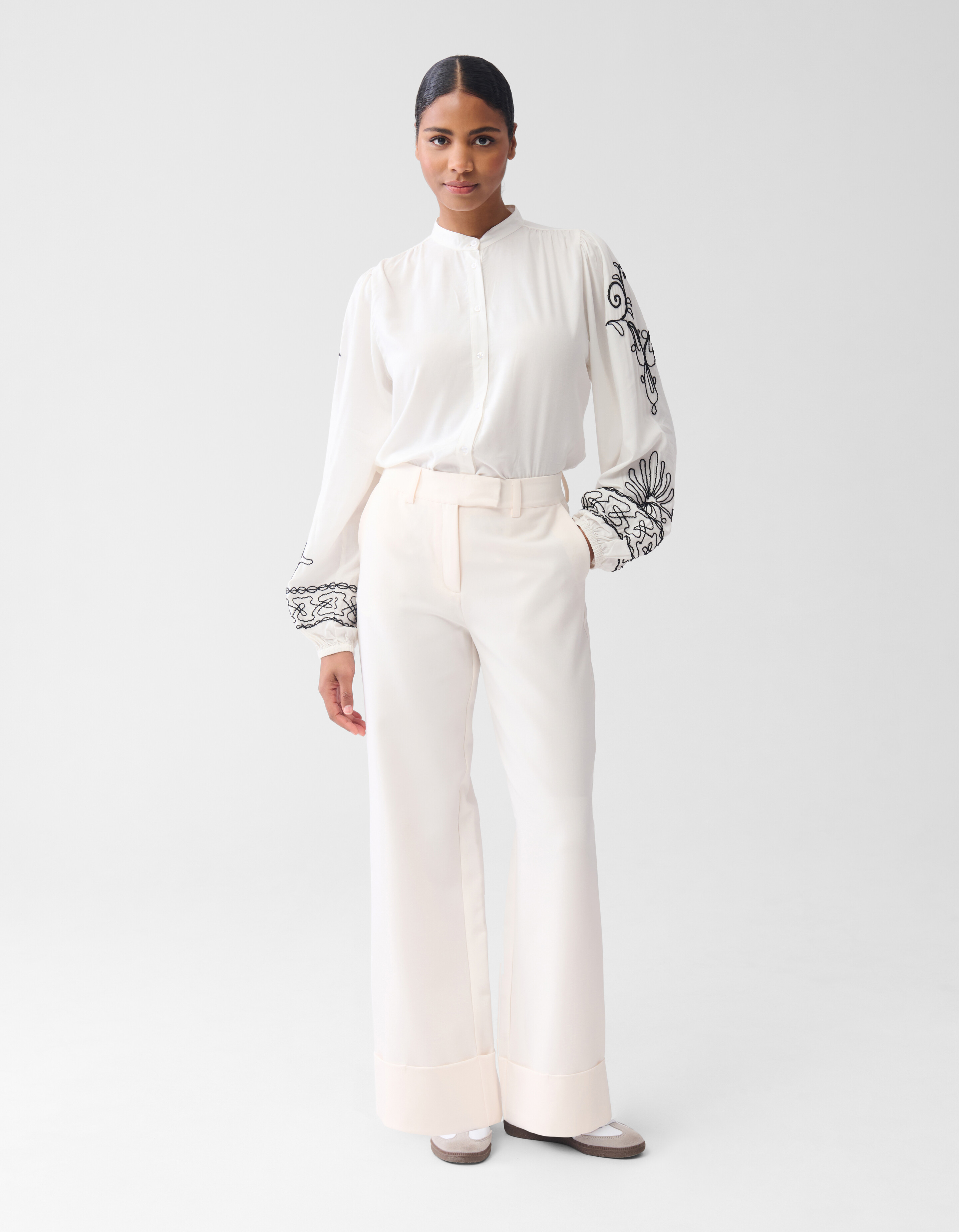 Cord Embroidery Blouse Gebroken Wit By Fred SHOEBY WOMEN