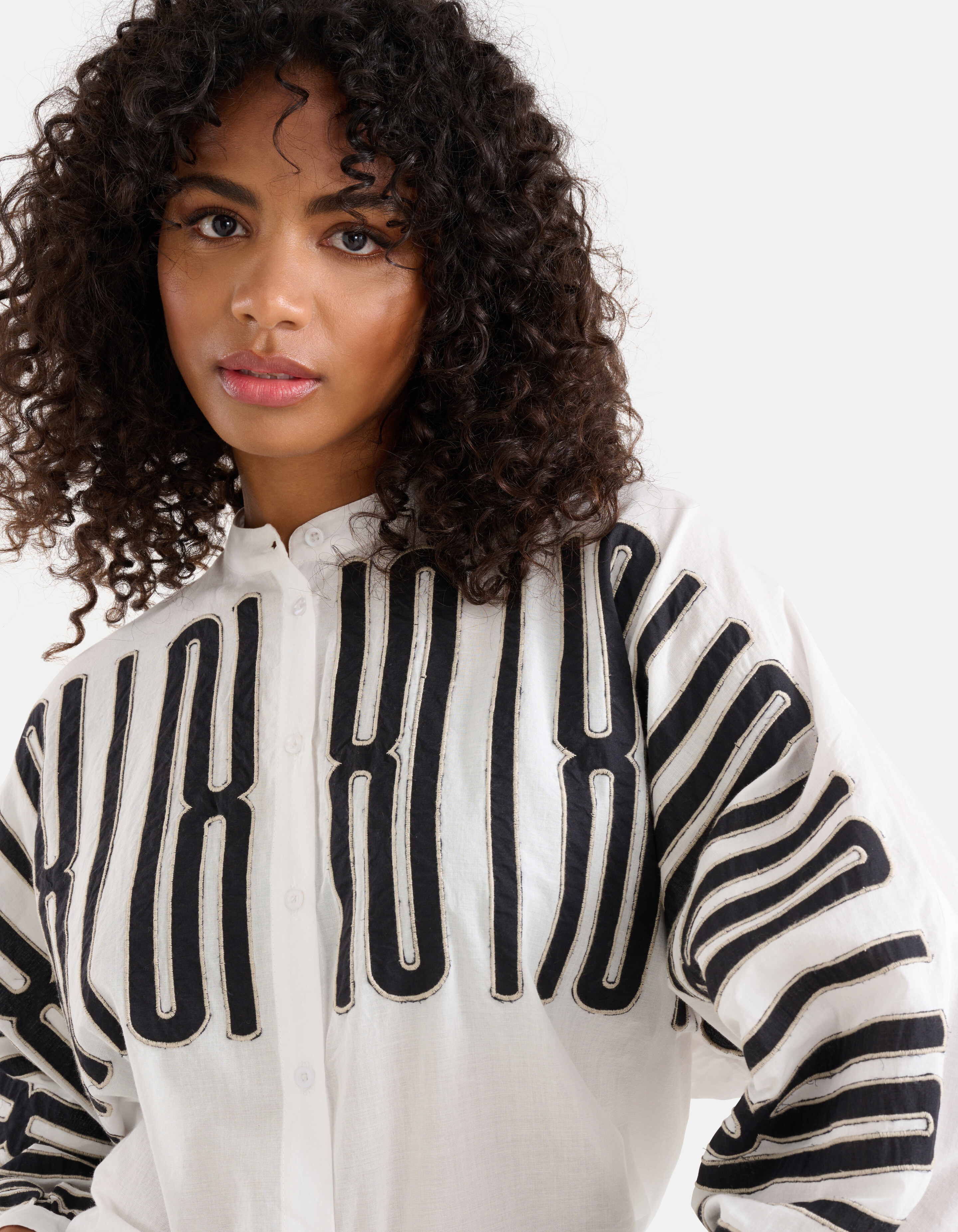 Patch Blouse Wit SHOEBY WOMEN