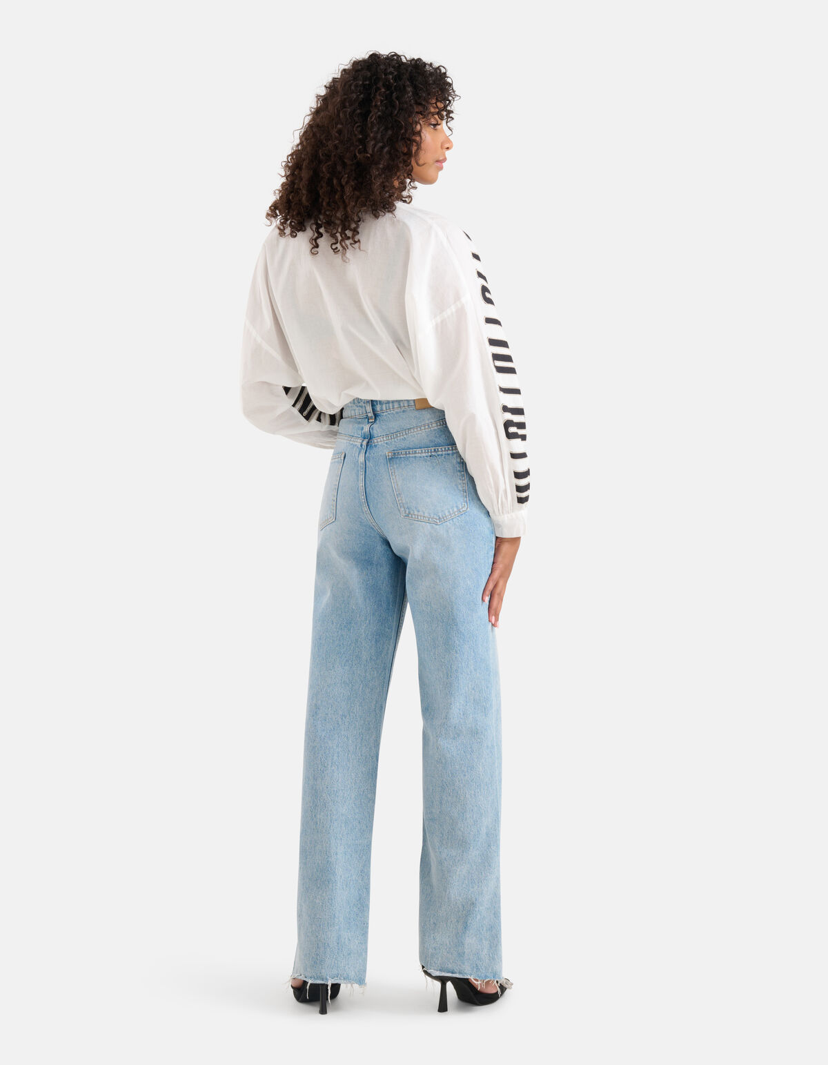Patch Blouse Wit SHOEBY WOMEN