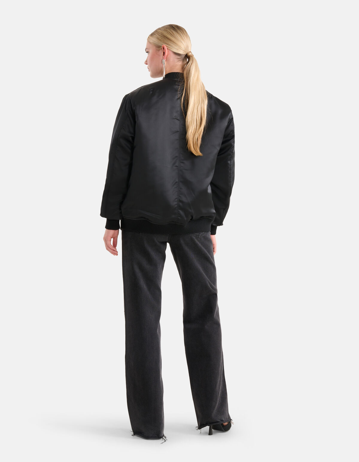 Satijnen Bomberjack Zwart SHOEBY WOMEN