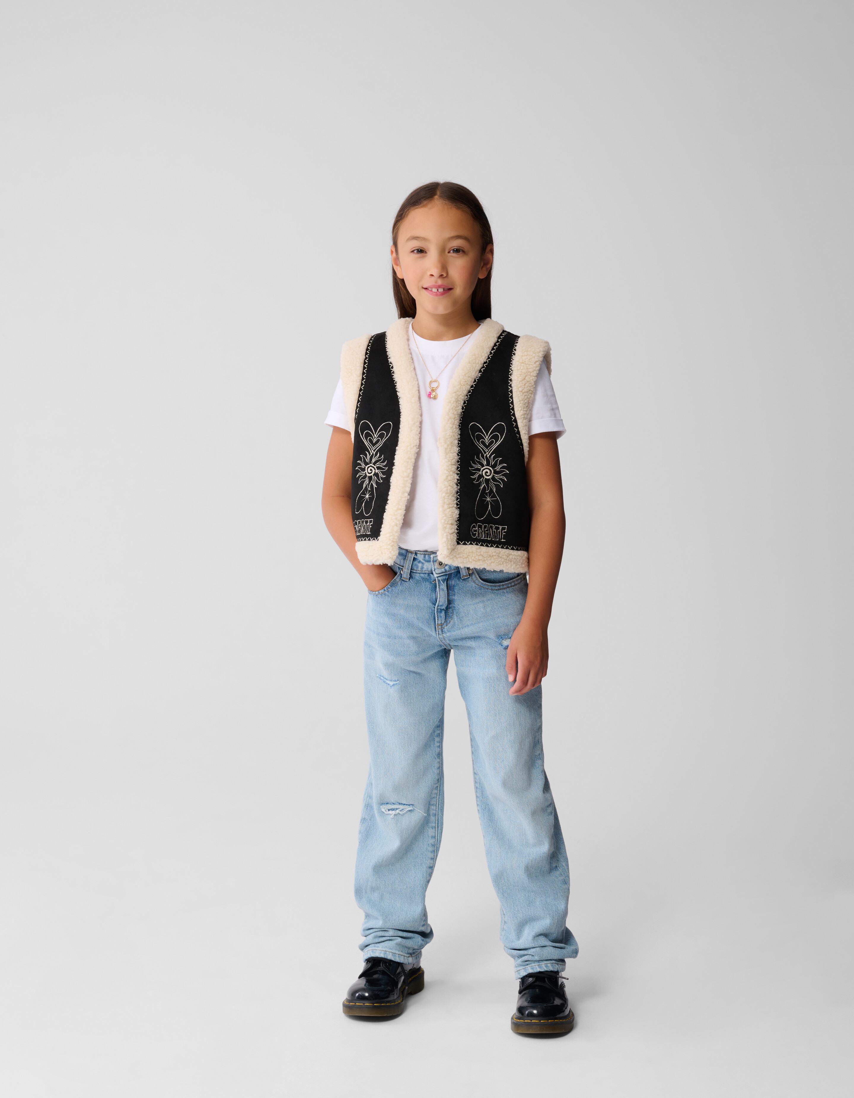 Teddy Embroidery Gilet Zwart SHOEBY GIRLS