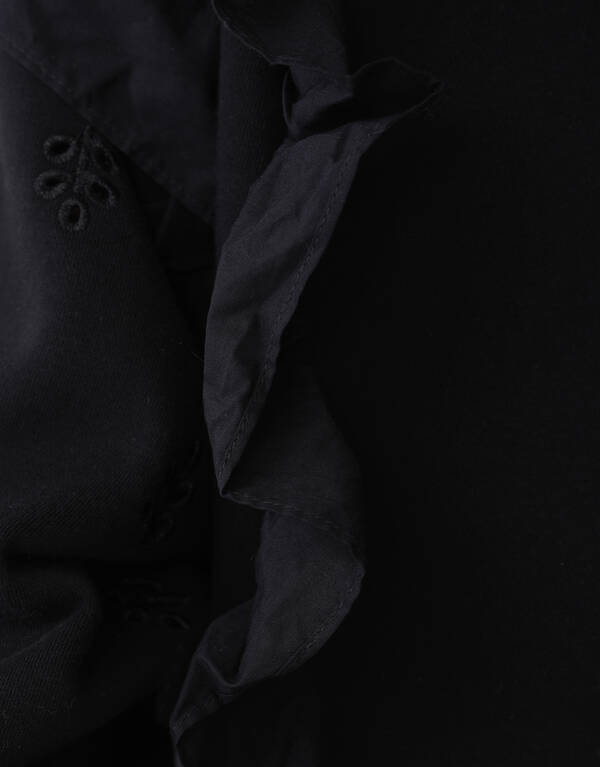 Ruffle Embroidery Sweater Zwart SHOEBY GIRLS