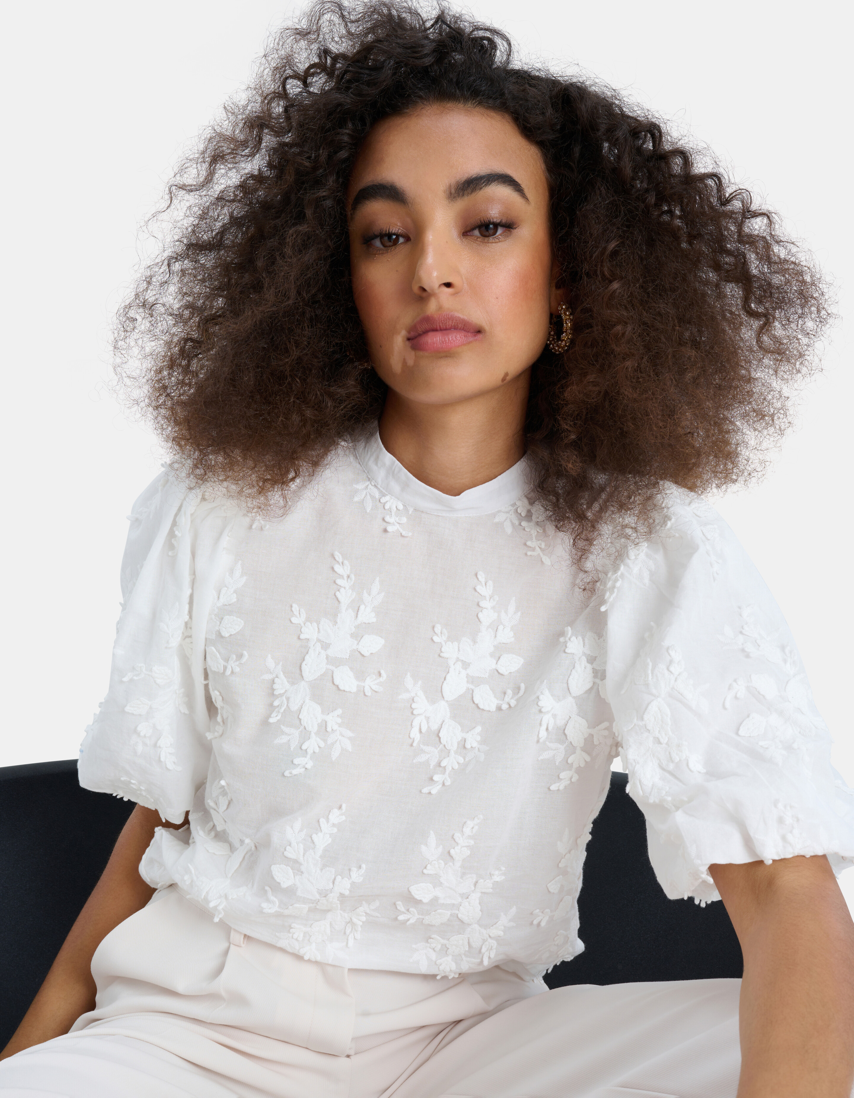 3D Embroidery Top Wit SHOEBY WOMEN