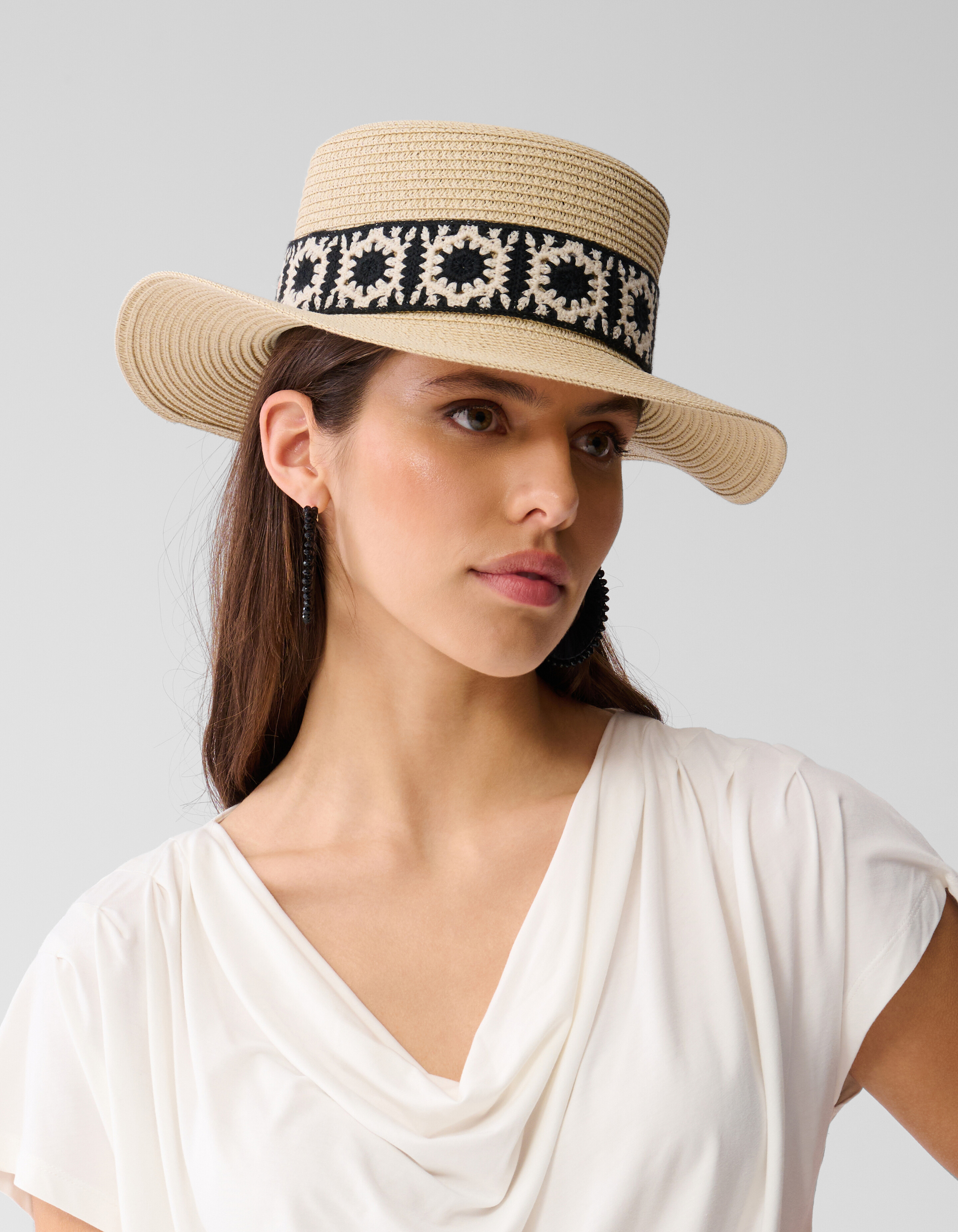 Crochet Hoed Beige SHOEBY ACCESSOIRES
