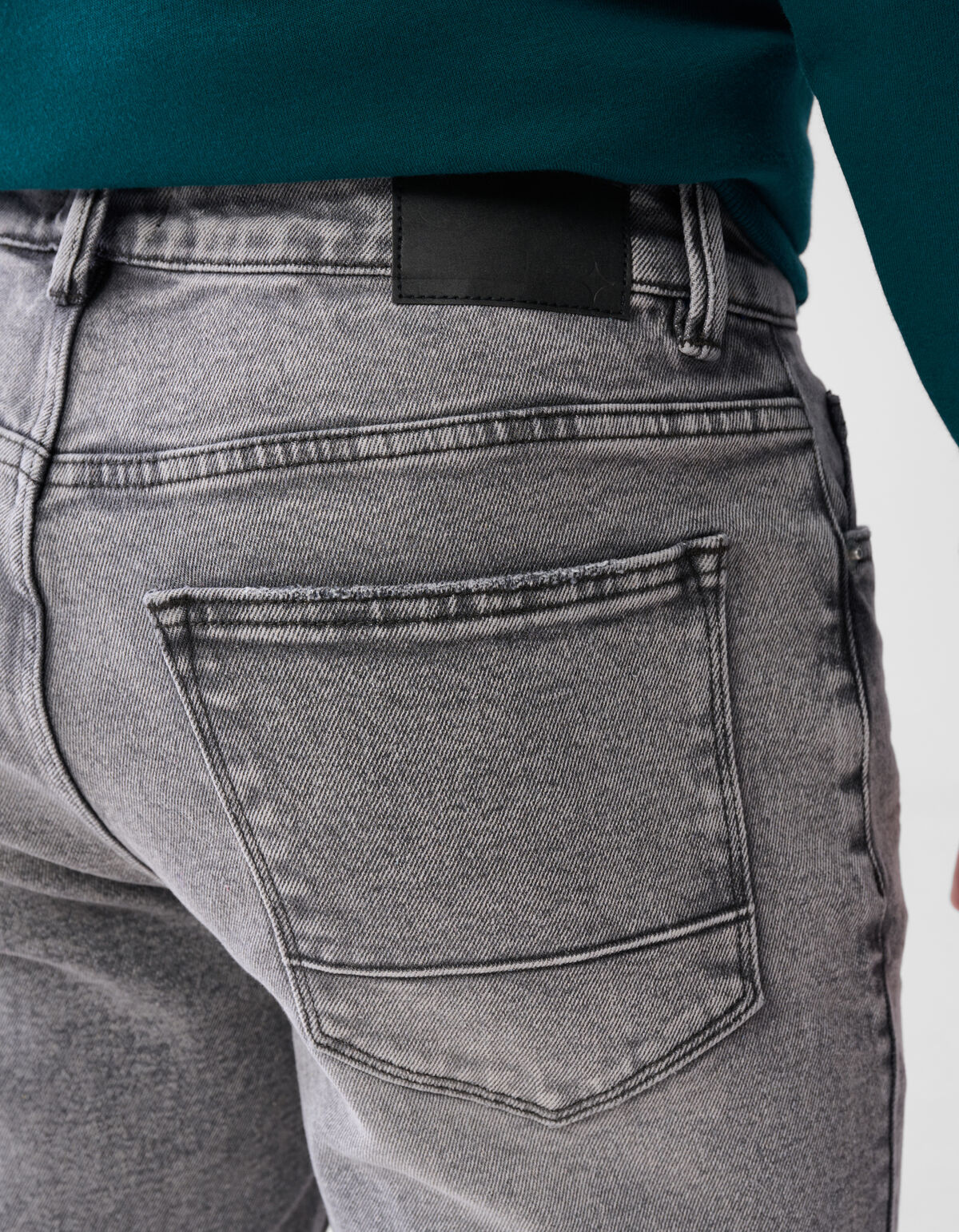 Tapered Fit Jeans Grijs L32 SHOEBY MEN