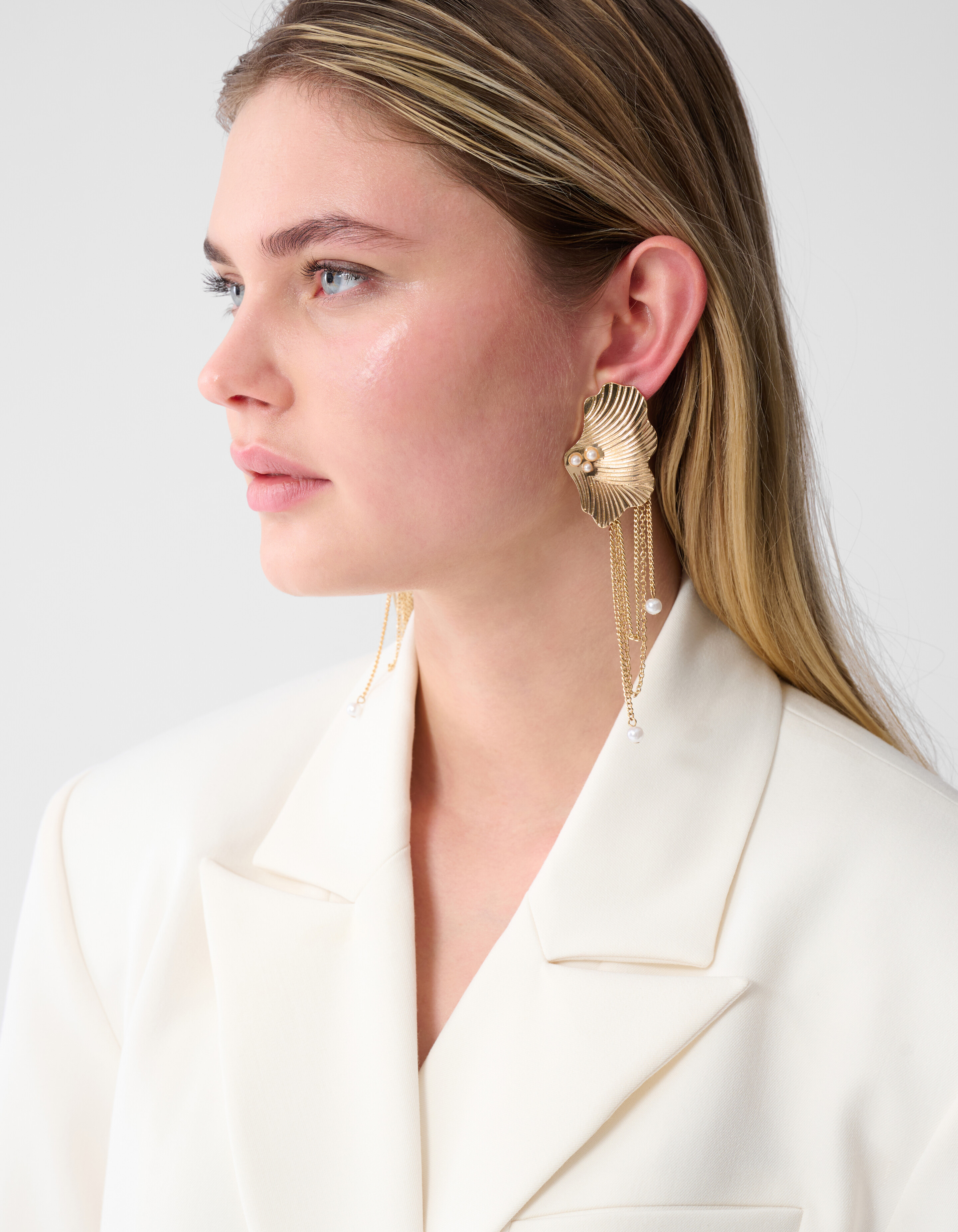 Leaf Chain Oorbellen Goud SHOEBY ACCESSOIRES